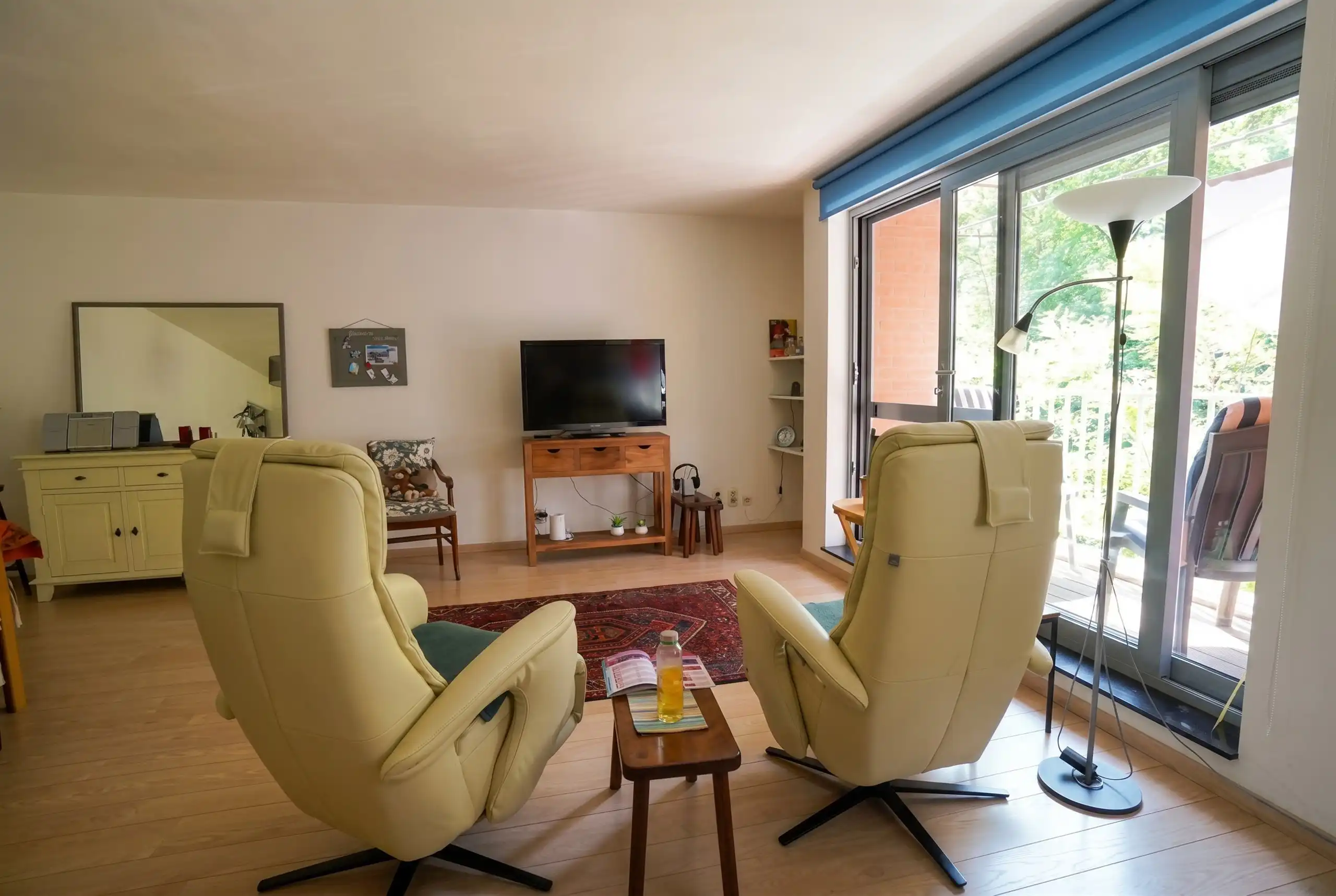 nstapklaar appartement met terras en staanplaats! foto 6
