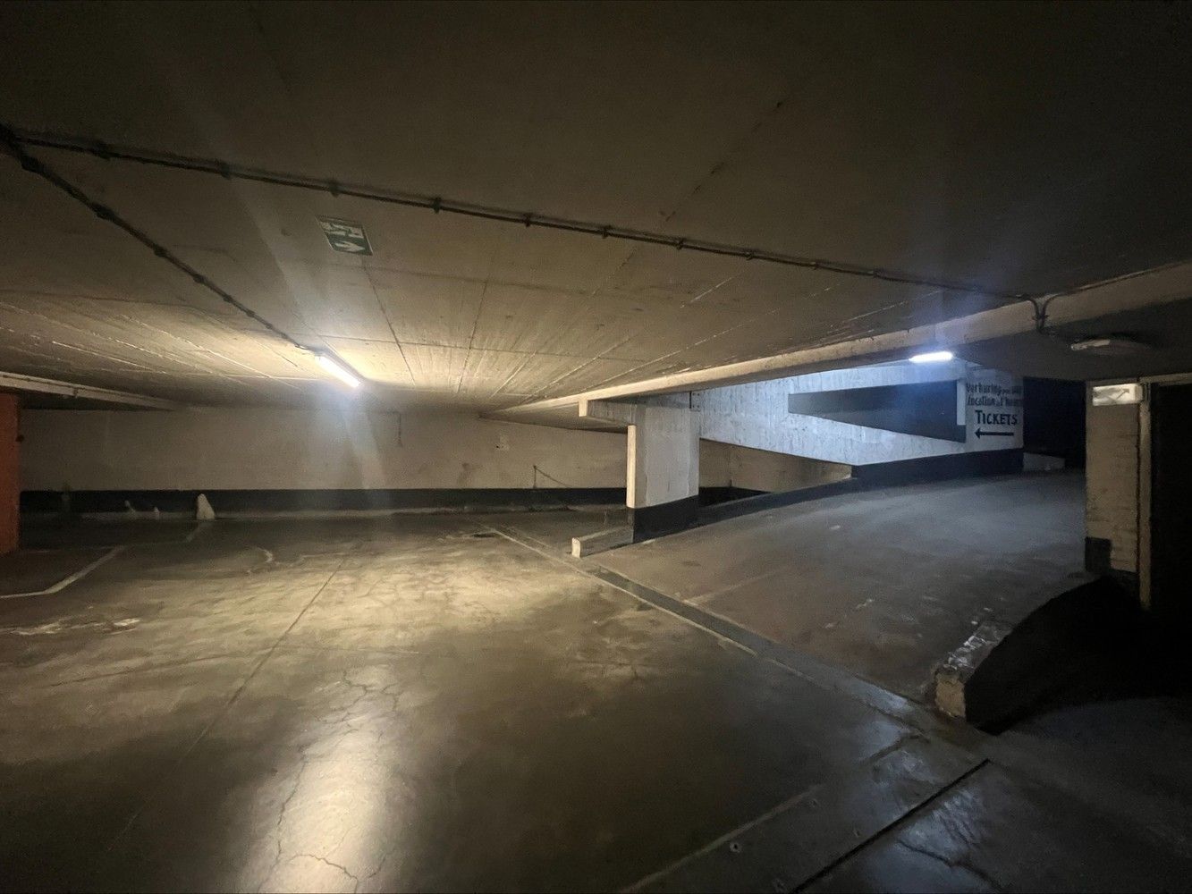 PARKING LEOPOLD foto 4