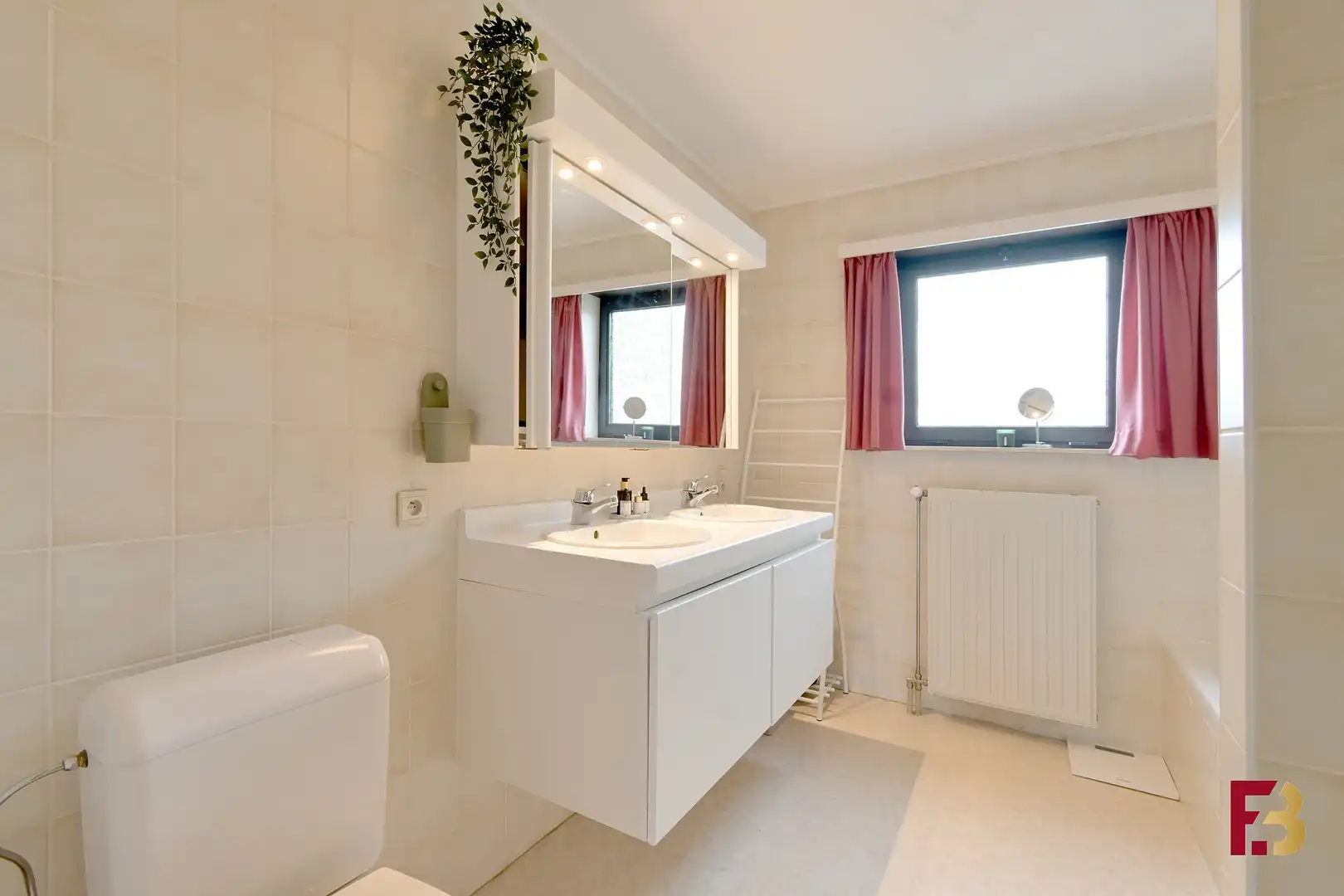 Ruim en lichtrijk wonen op topligging in Zwijnaarde foto 14