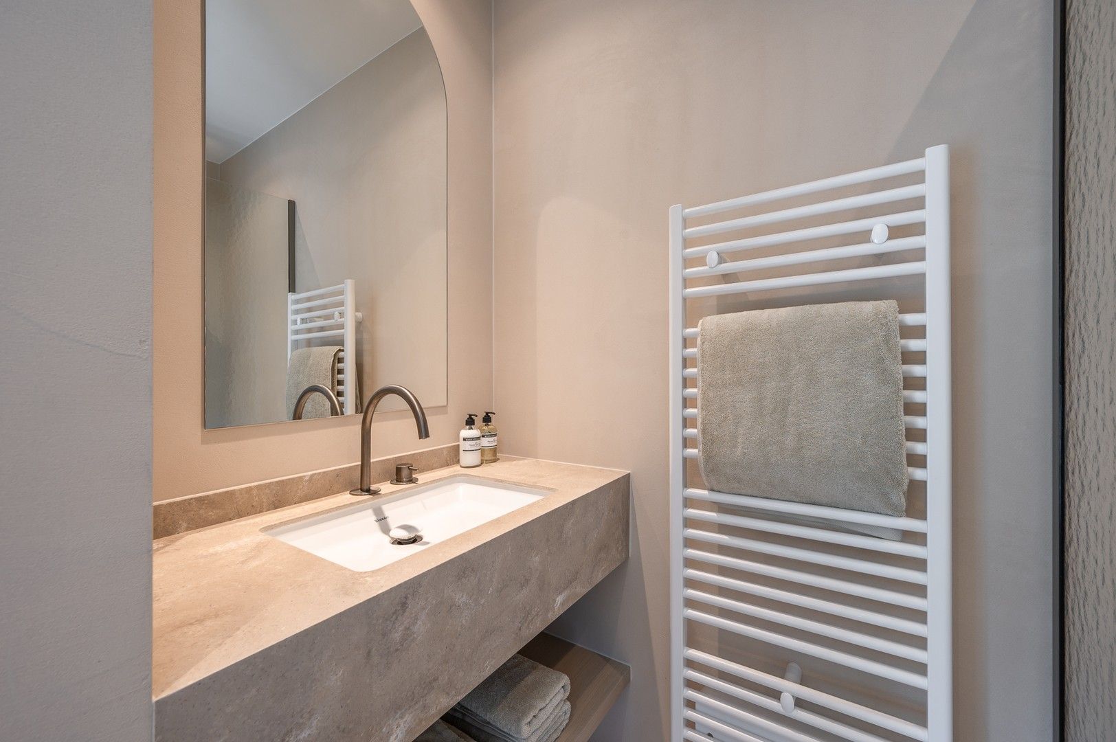Exclusief hoekappartement van 187 m2 met 4 slaapkamers in het Zoute. foto 20