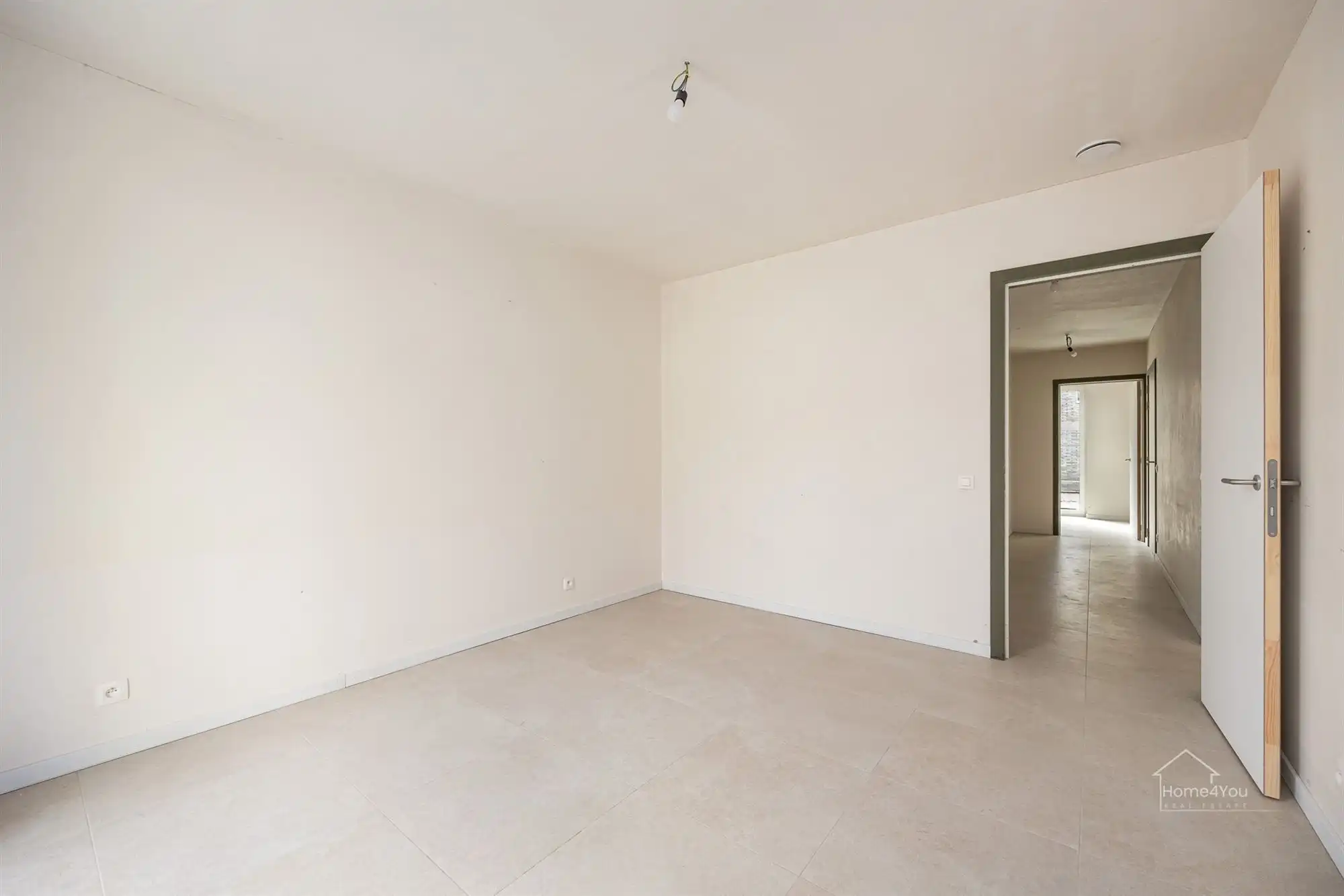 Nieuwbouw gelijkvloers appartement met aangename tuin foto 13