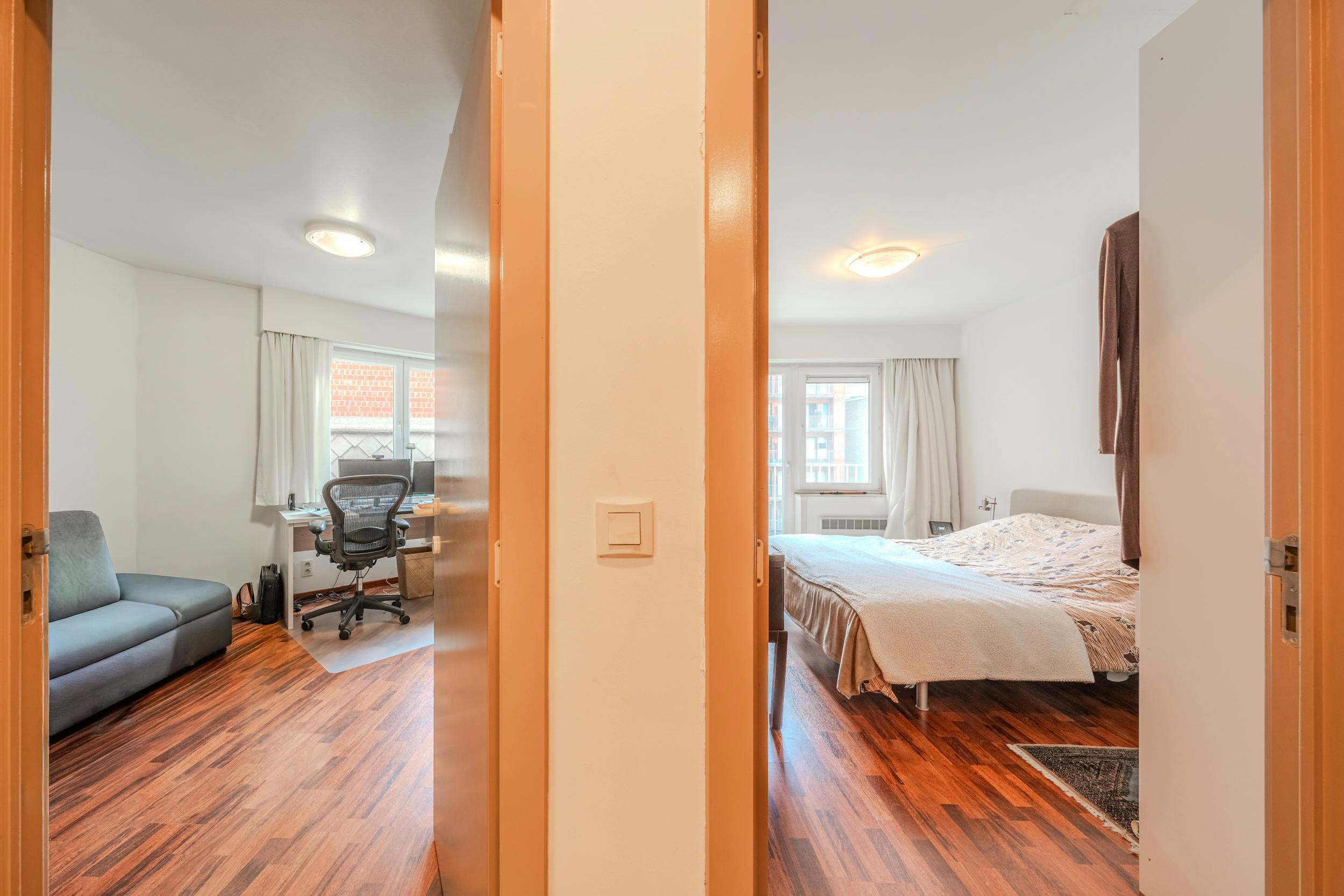 Appartement te koop met zijdelings zeezicht te Oostende foto 15