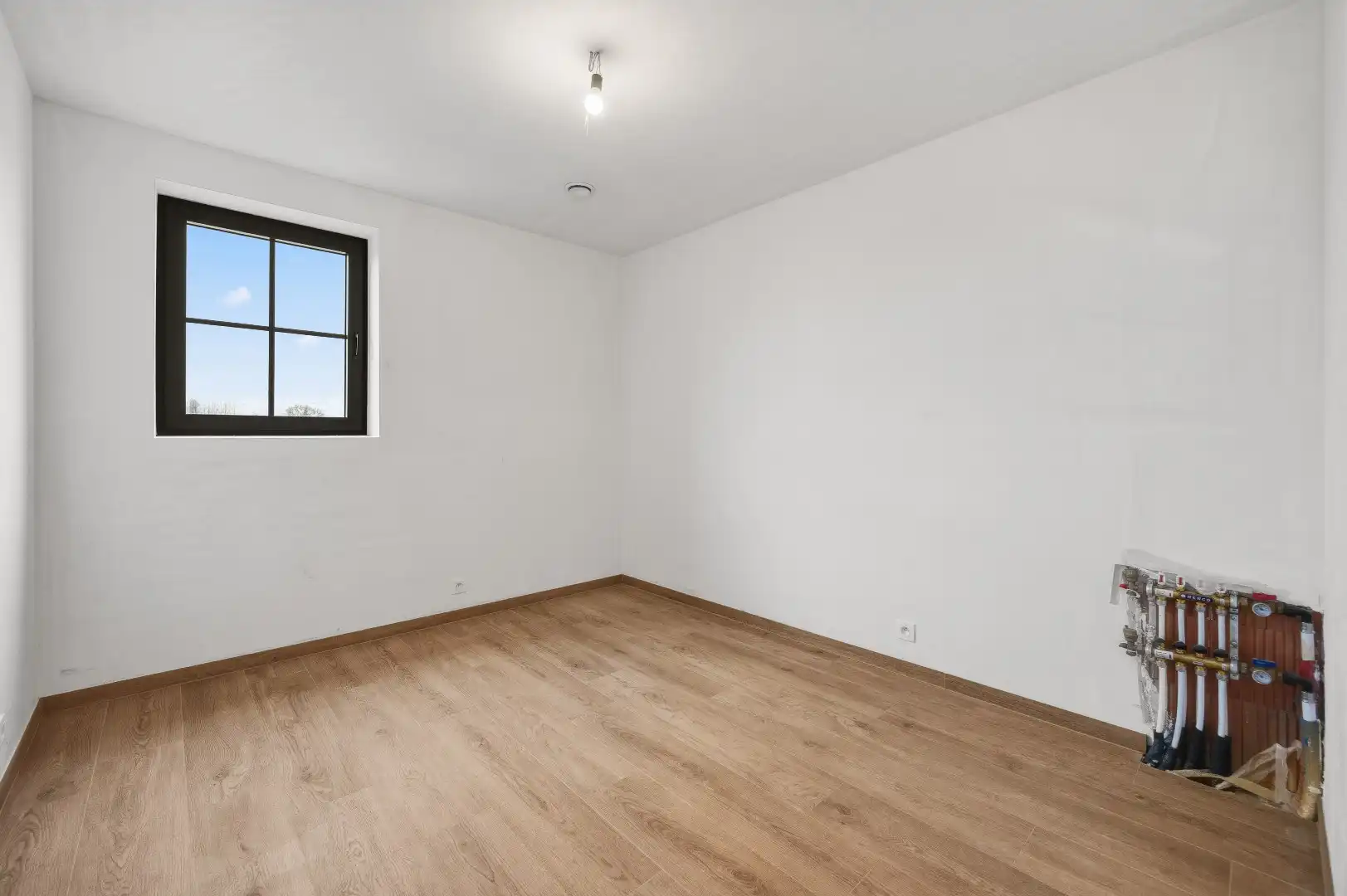 Prachtige nieuwbouw half open bebouwing met tuin en 3 slaapkamers te Zoutleeuw. foto 14