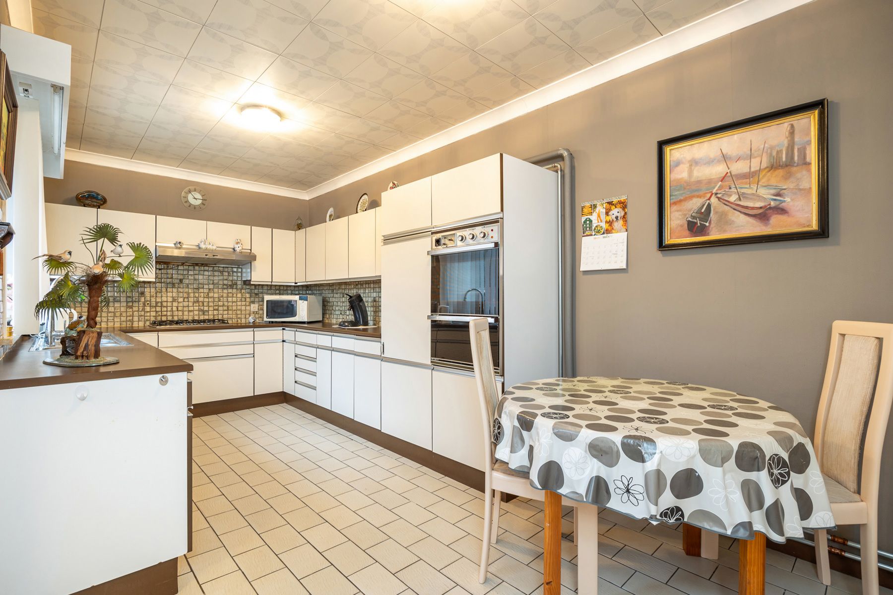 Ruime karaktervolle woonst met magazijn bij Berlare centrum foto 6