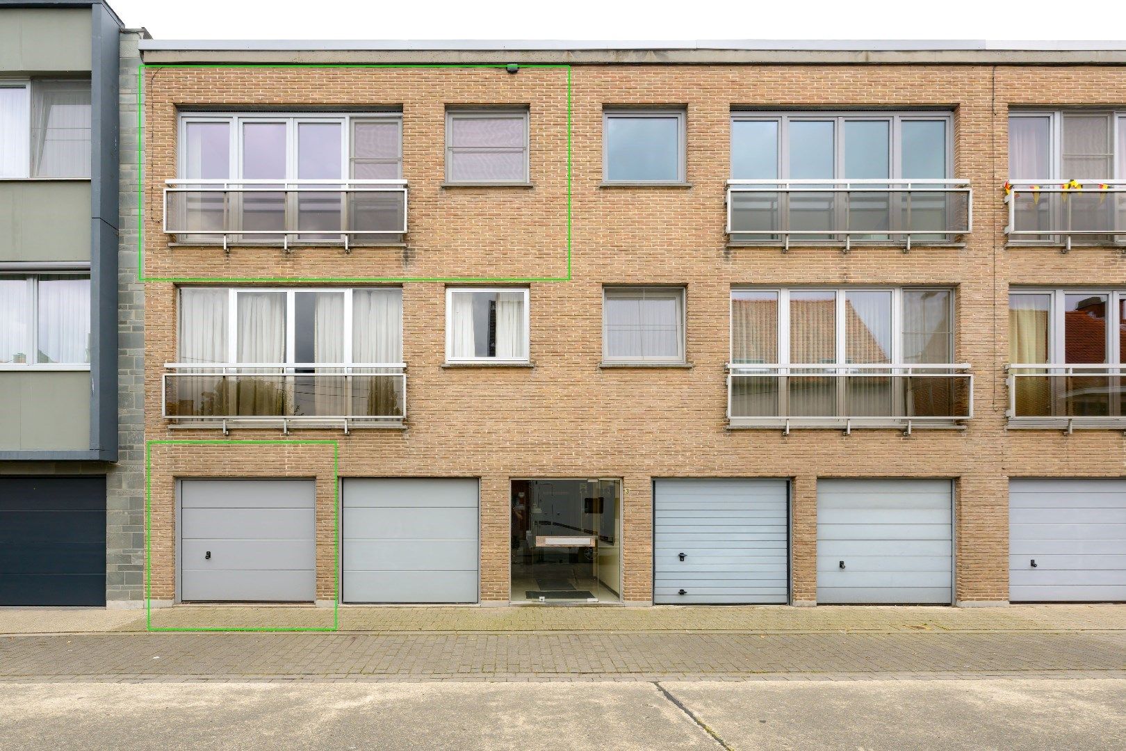 CENTRAAL DOCH RUSTIG GELEGEN APPARTEMENT (84 m²) | 2 SLPKS | GARAGE foto 14