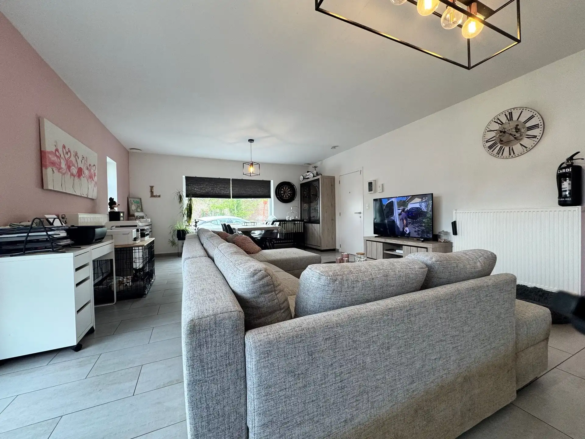 Prachtig gelijkvloers appartement met twee slaapkamers, tuin en garage foto 2