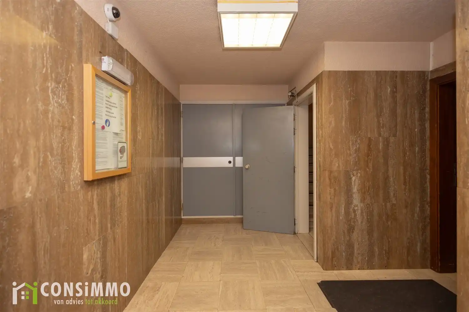 Appartement en handelspand in het centrum van Genk foto 15