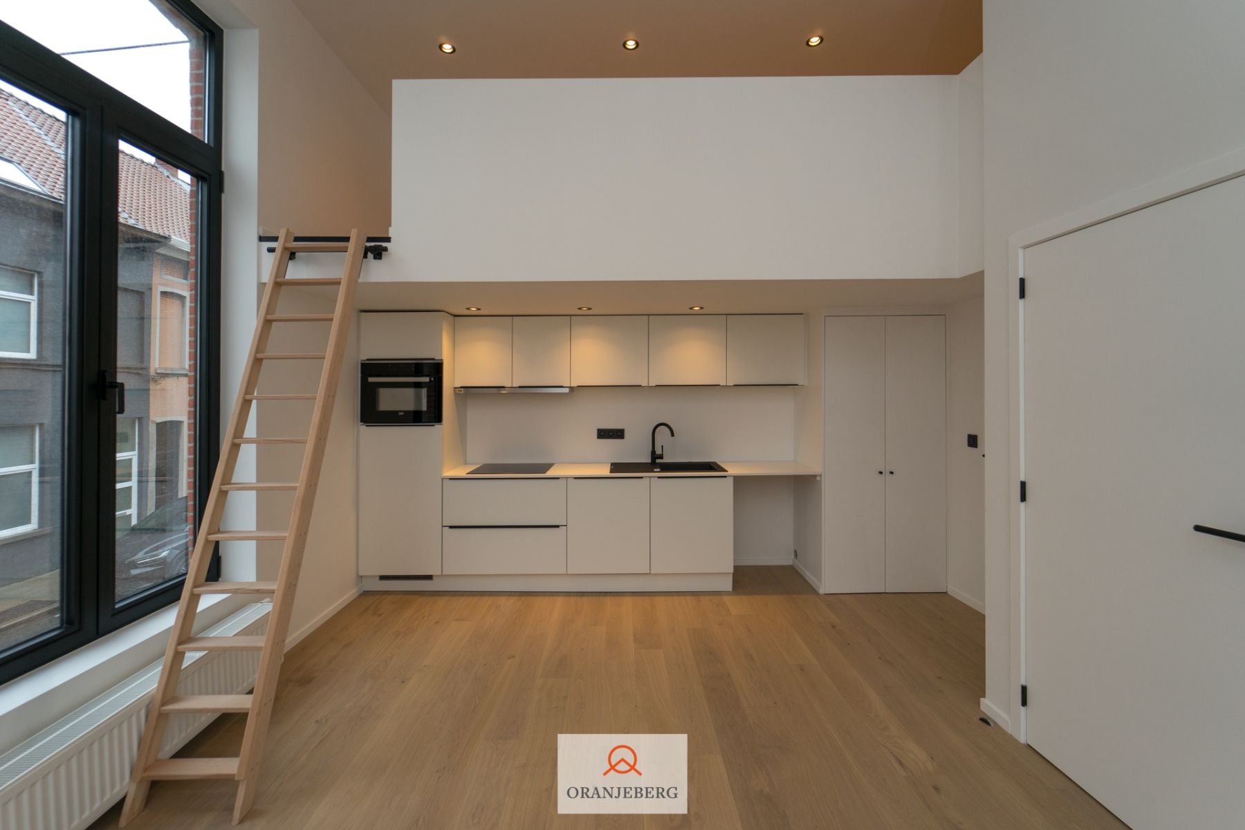 Gezellige studio te Gentbrugge centrum foto 7