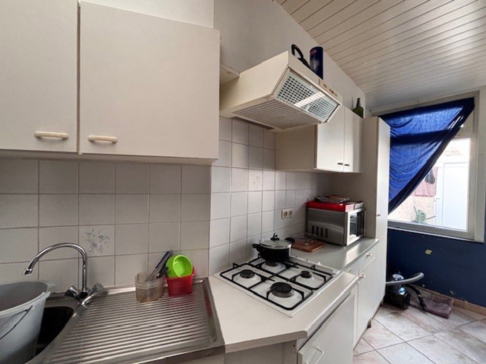 Half open bebouwing in het centrum van Tielt.  foto 4