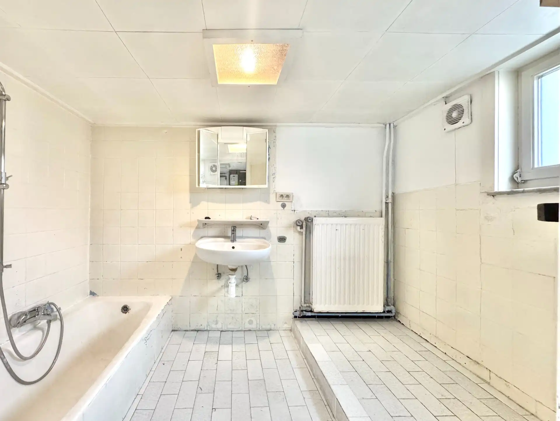 HALFOPEN WONING | 3 SLPKS | TUIN | GARAGE | 248 M² foto 20