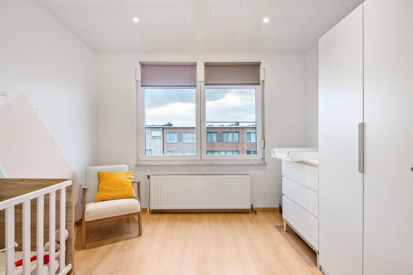 Ruime bel-etagewoning met 3 slpk, terras, tuin en inpandige garage foto 16