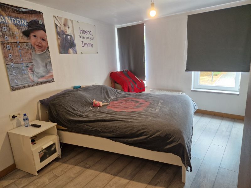 Instapklare woning met 4 slaapkamers en zonnige tuin foto 13