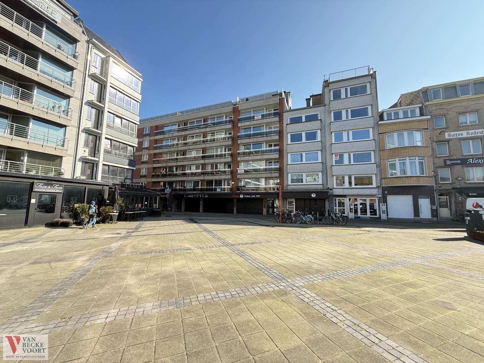 Vernieuwd appartement aan het Mijnplein foto 15