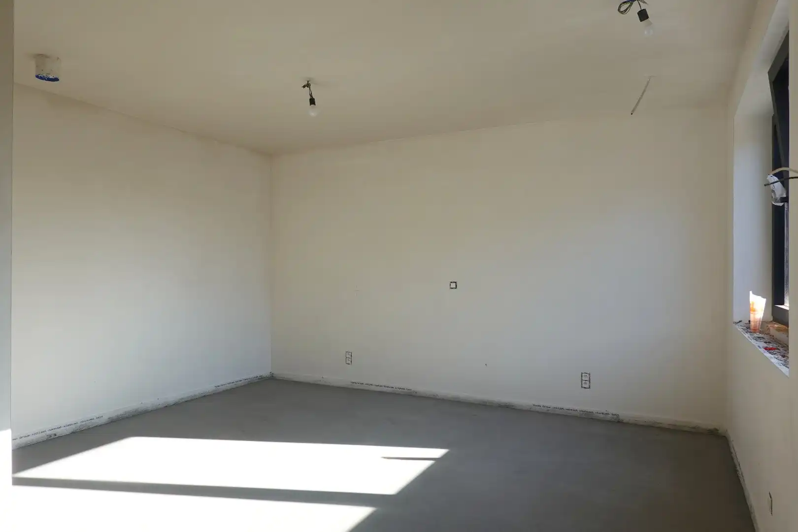 Nieuwbouwwoning met 4 slaapkamers op een uitstekende ligging in centrum Jabbeke foto 15