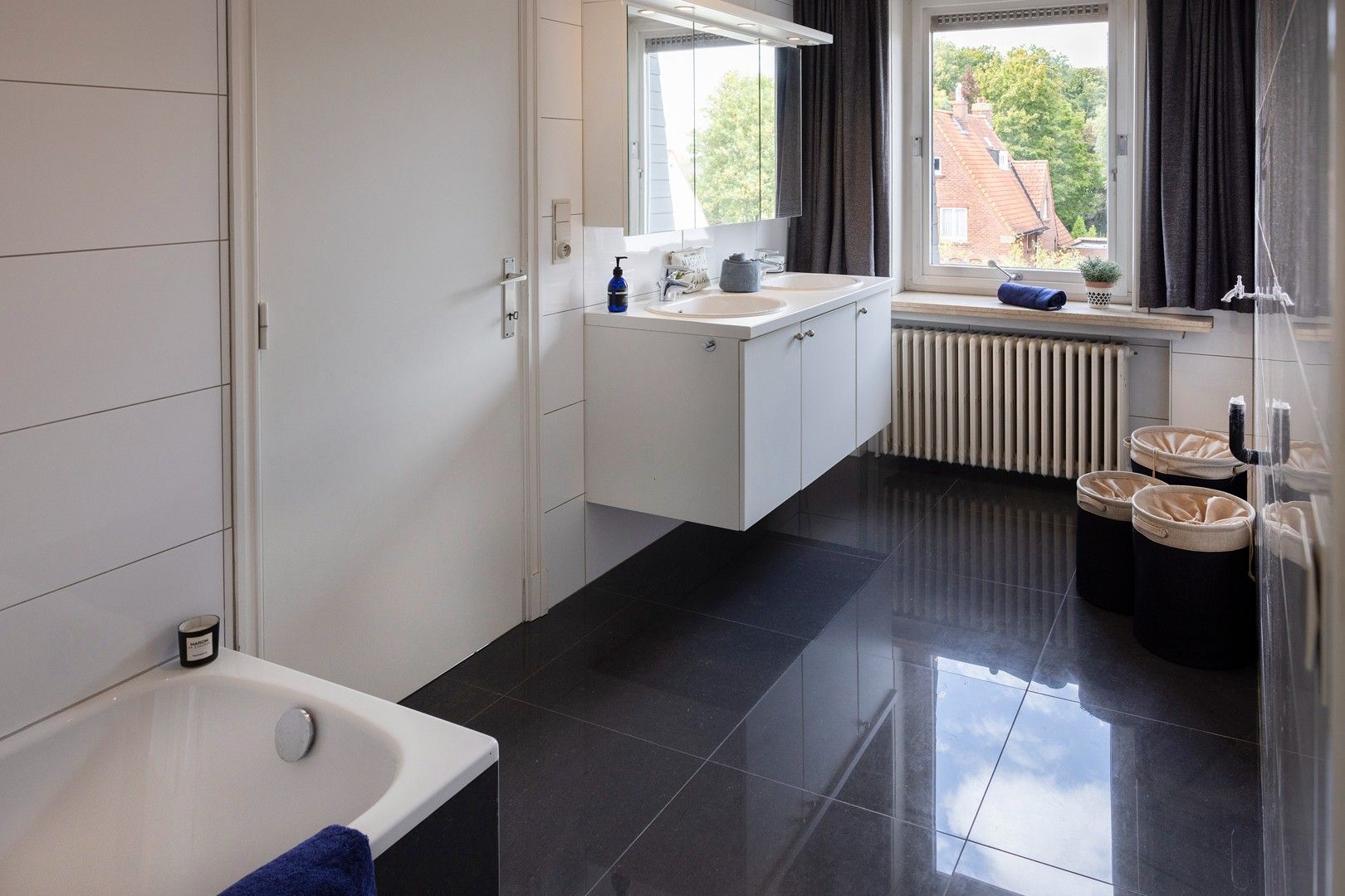 Groot appartement met 160 m² netto bewoonbare oppervlakte. foto 12