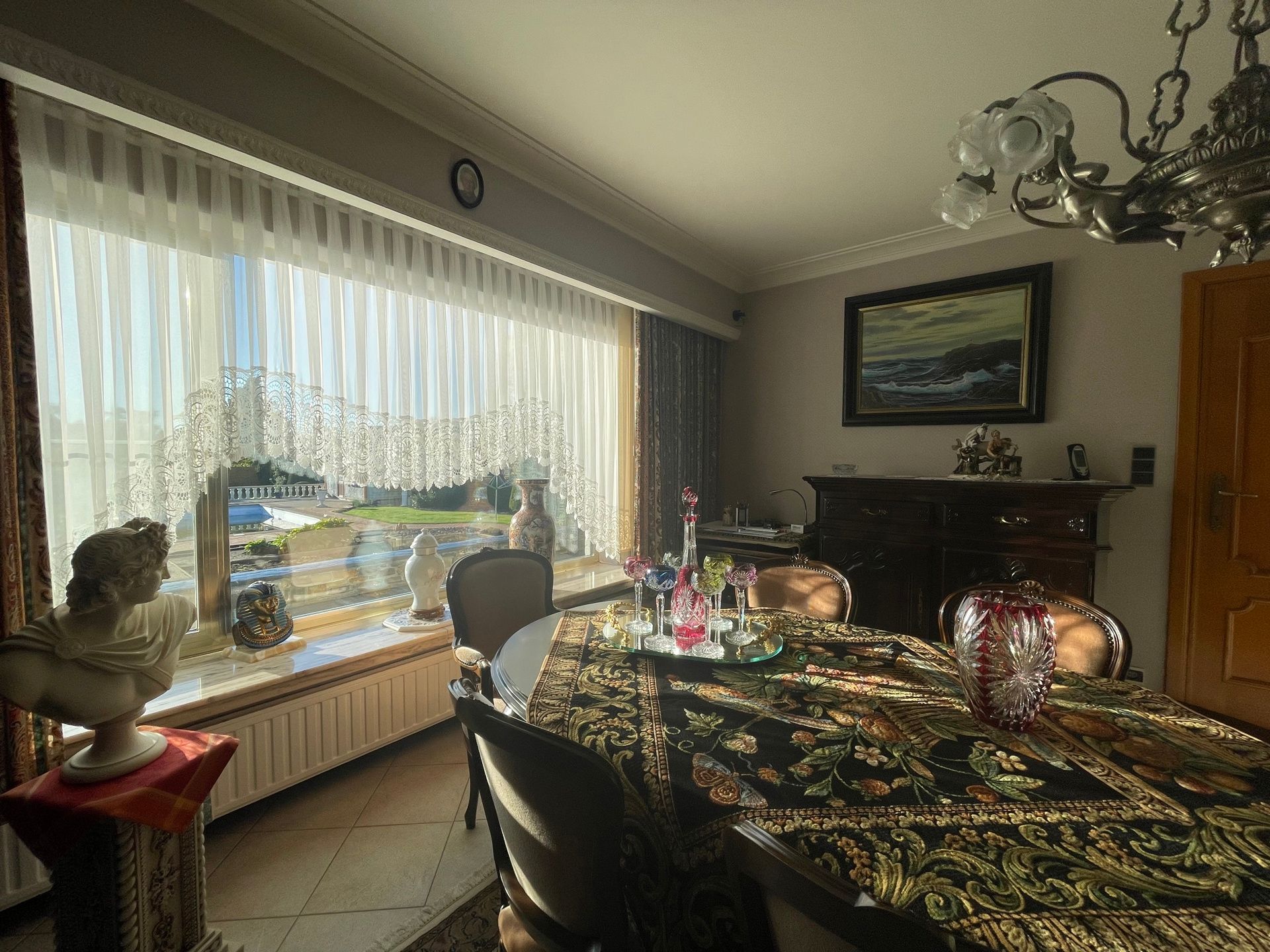 Villa met zwembad op prachtig perceel foto 5