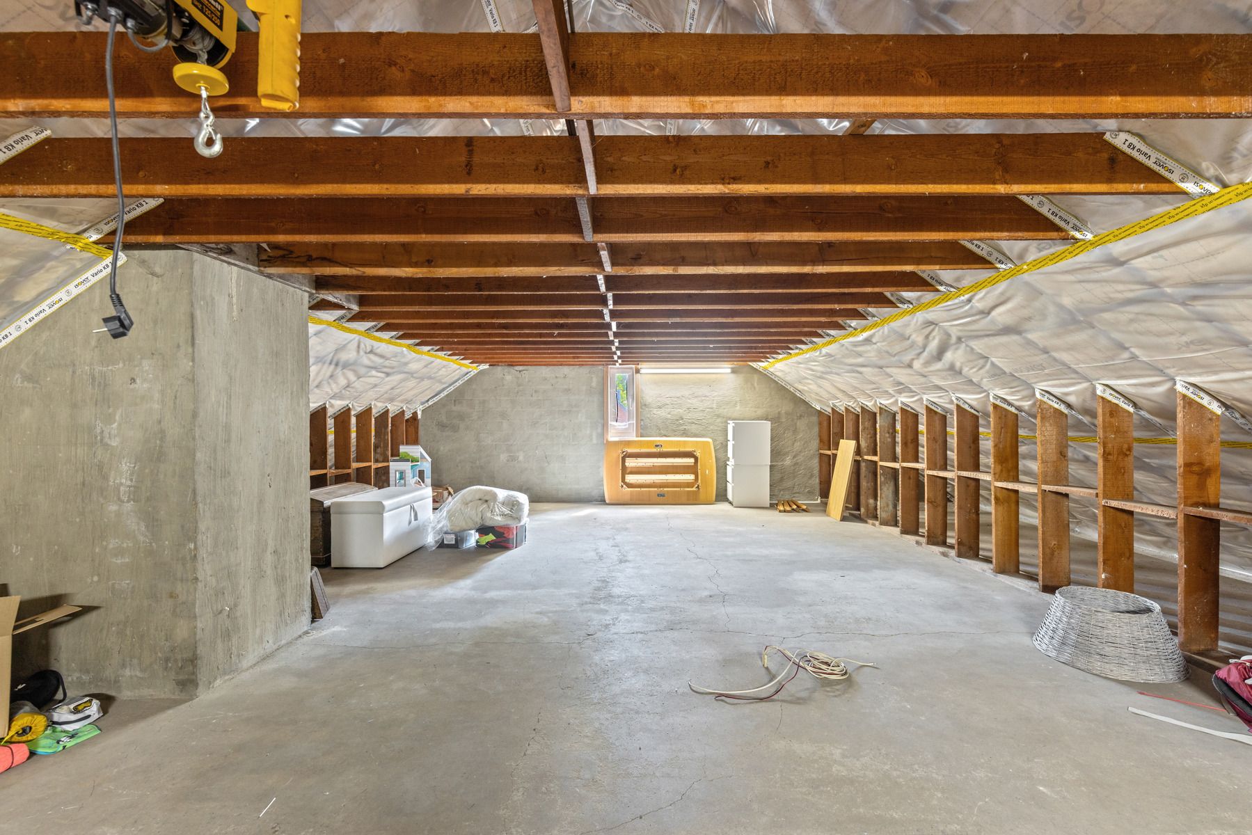 Ruime woning met nieuwe keuken, tuin & dubbele garage foto 22