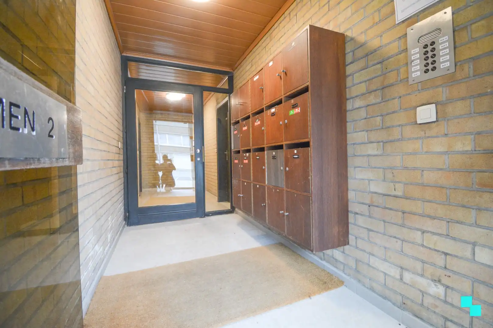 Instapklaar gelijkvloers appartement met garage te Roeselare foto 17