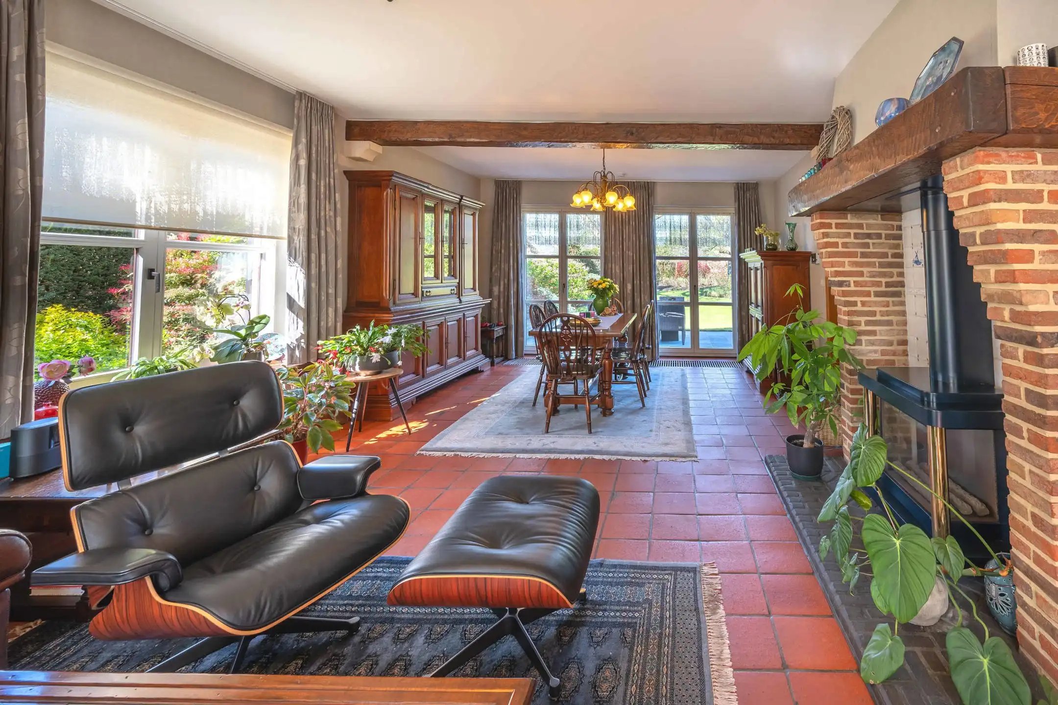 Charmante gezinswoning in rustige woonwijk  foto 4