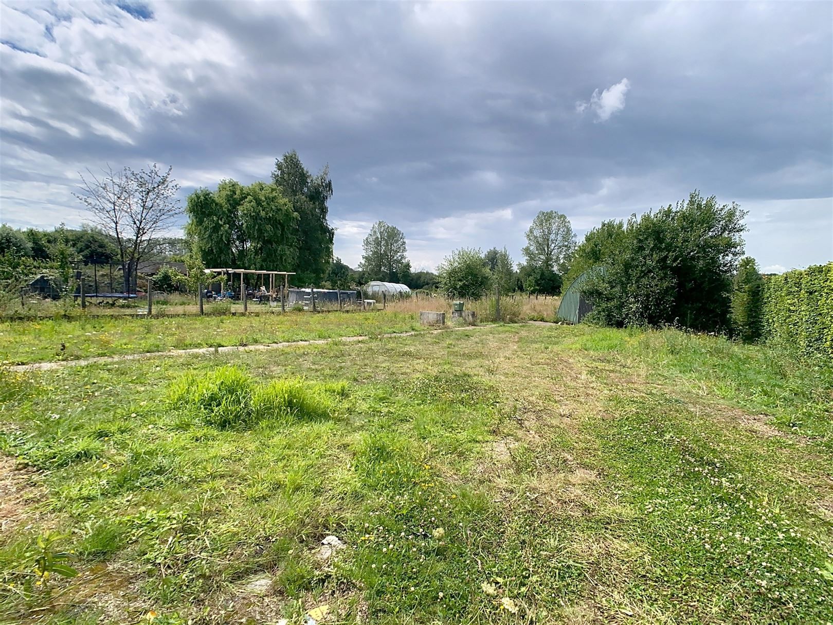 Te renoveren woning met garages, atelier, 12a 57ca foto 36