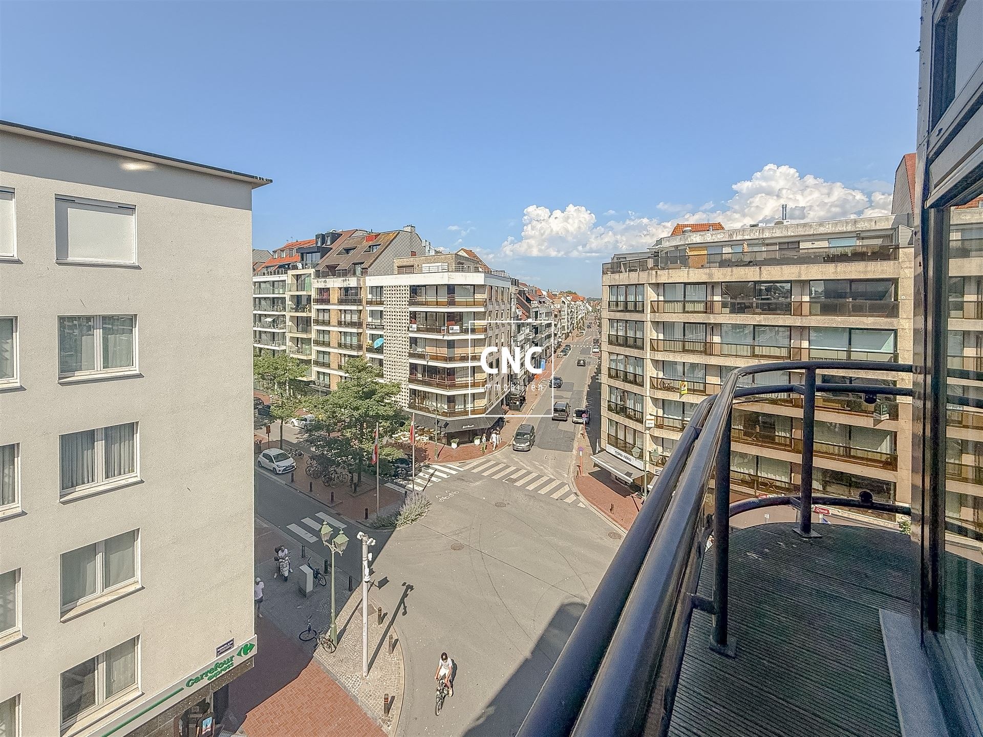 Ongemeubeld duplex met 2 slaapkamers in centrum Knokke-Heist foto 5