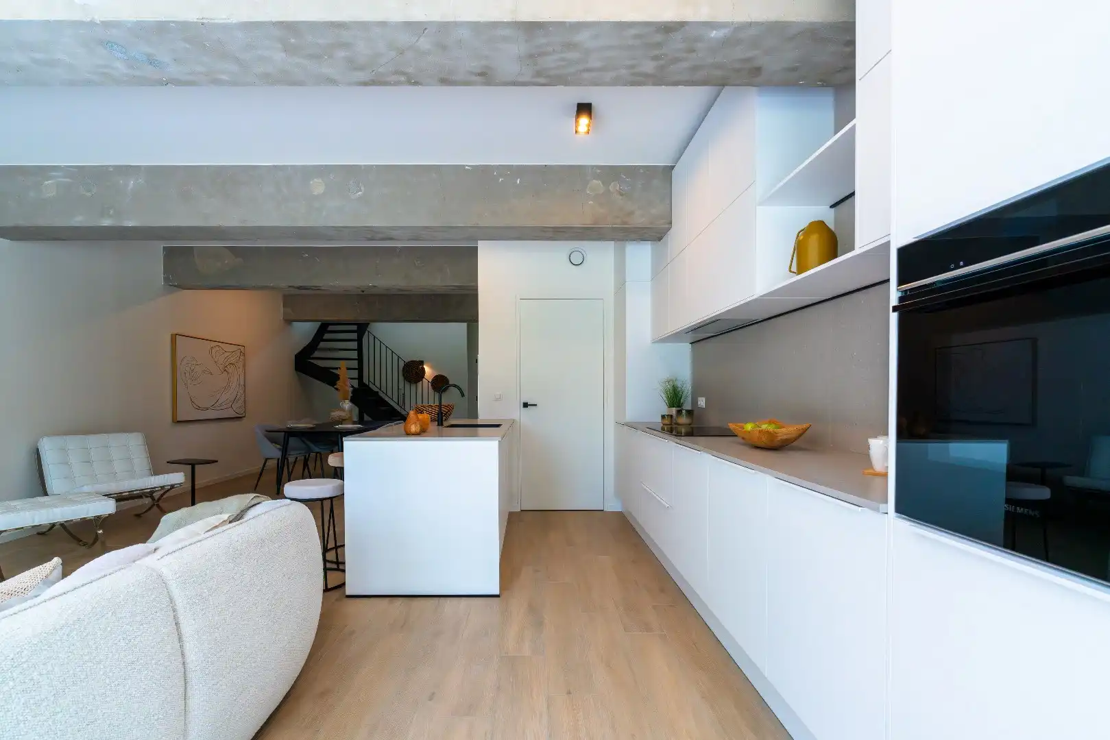 Unieke stadswoning in een groene omgeving foto 7