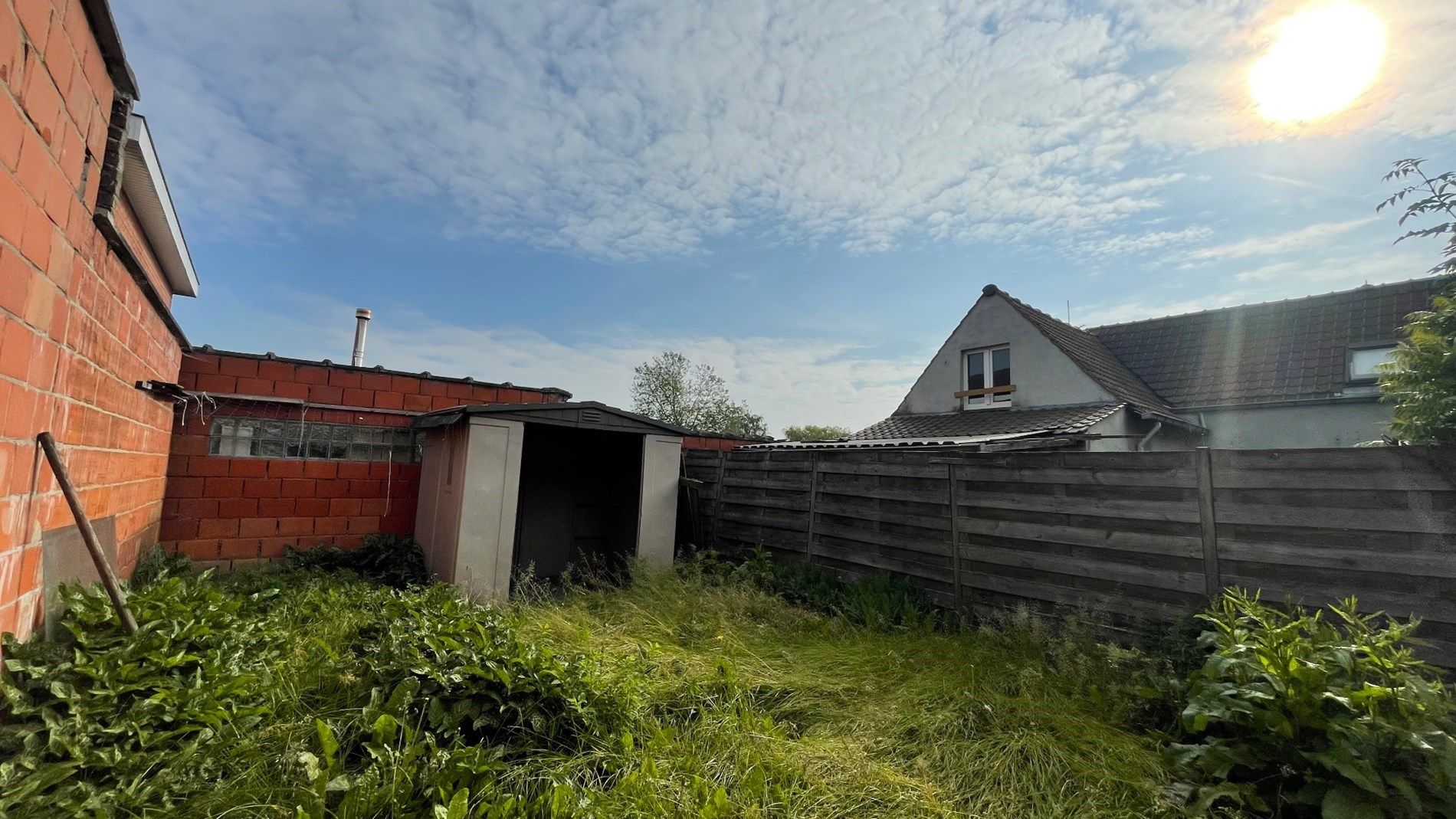 Grote woning met 2 kamers en zonnige tuin foto 6