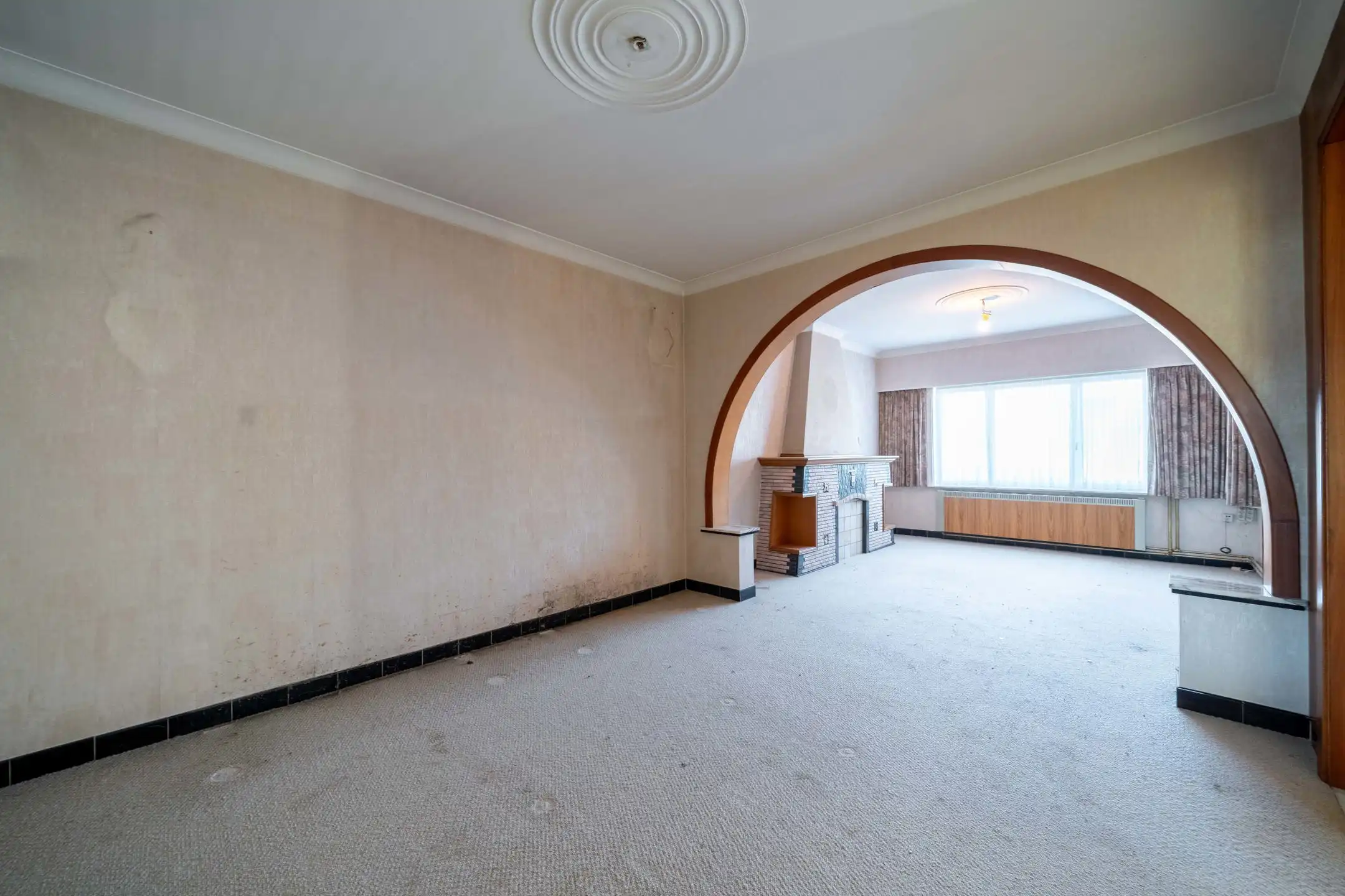 Te renoveren woning met ruime tuin en garage op 7a08ca foto 6