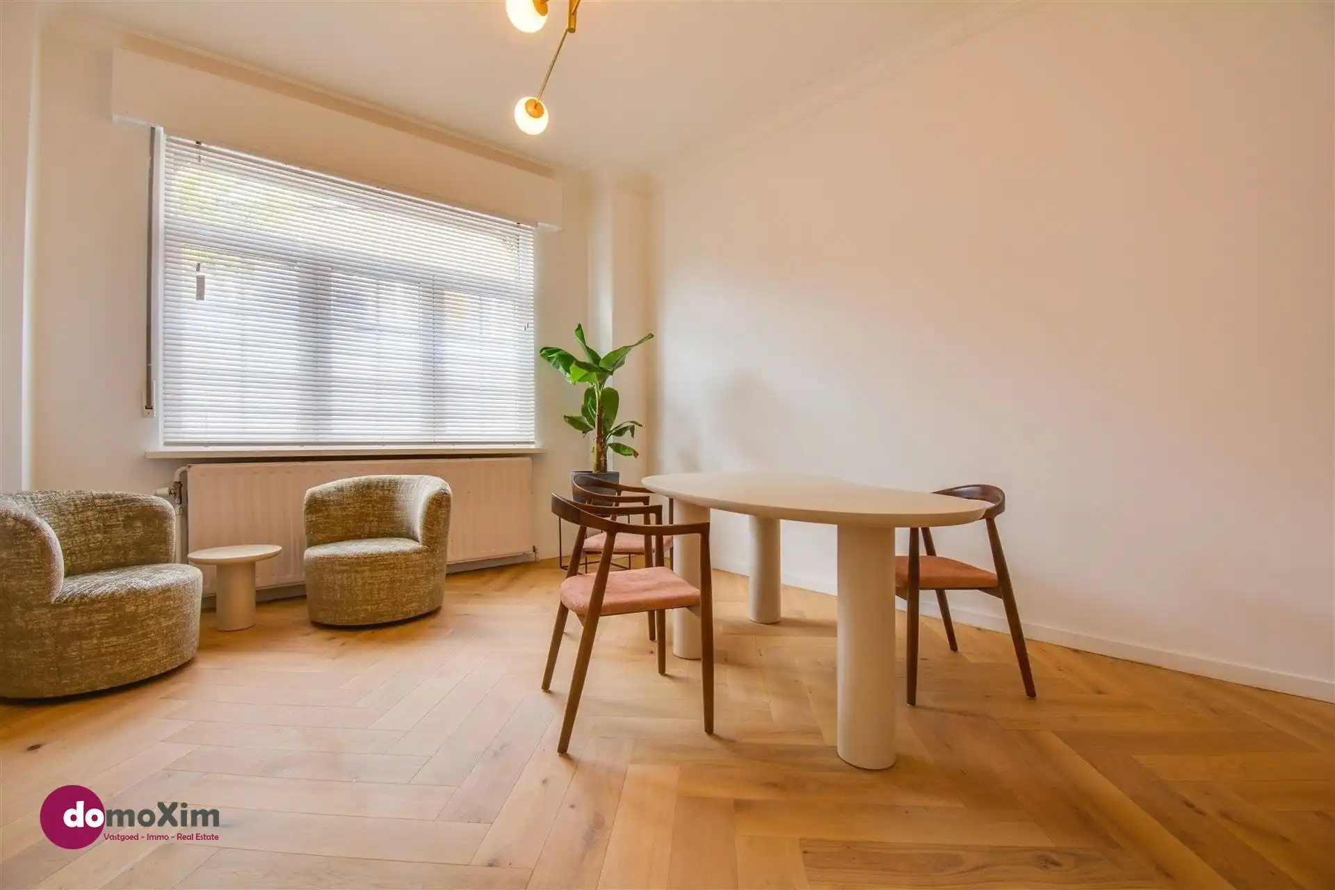 Gerenoveerde woning met vier slaapkamers in Mechelen foto 10