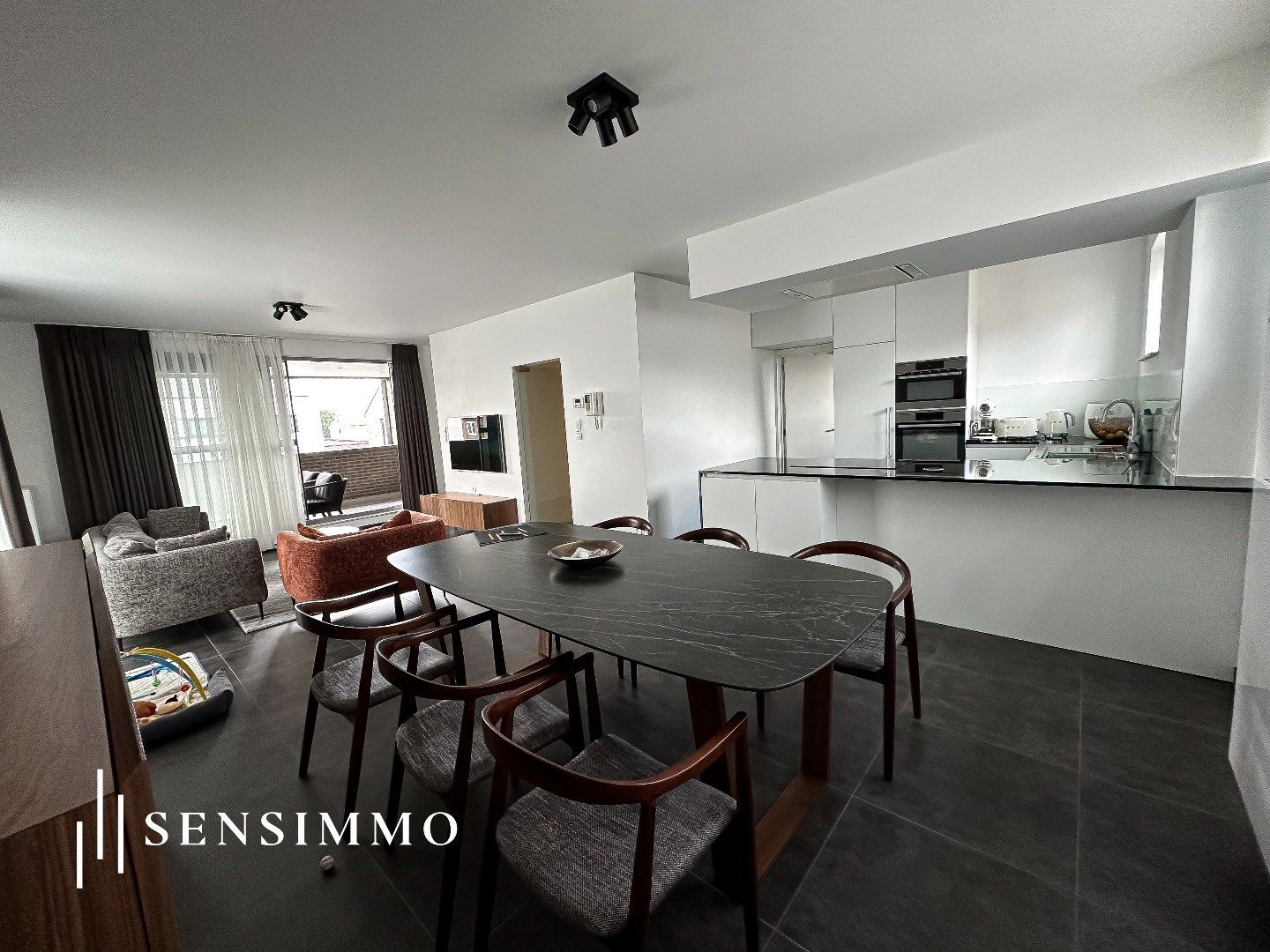 Luxe duplex van 169m² met 3 slaapkamers, ondergrondse privé staanplaats en berging foto 7