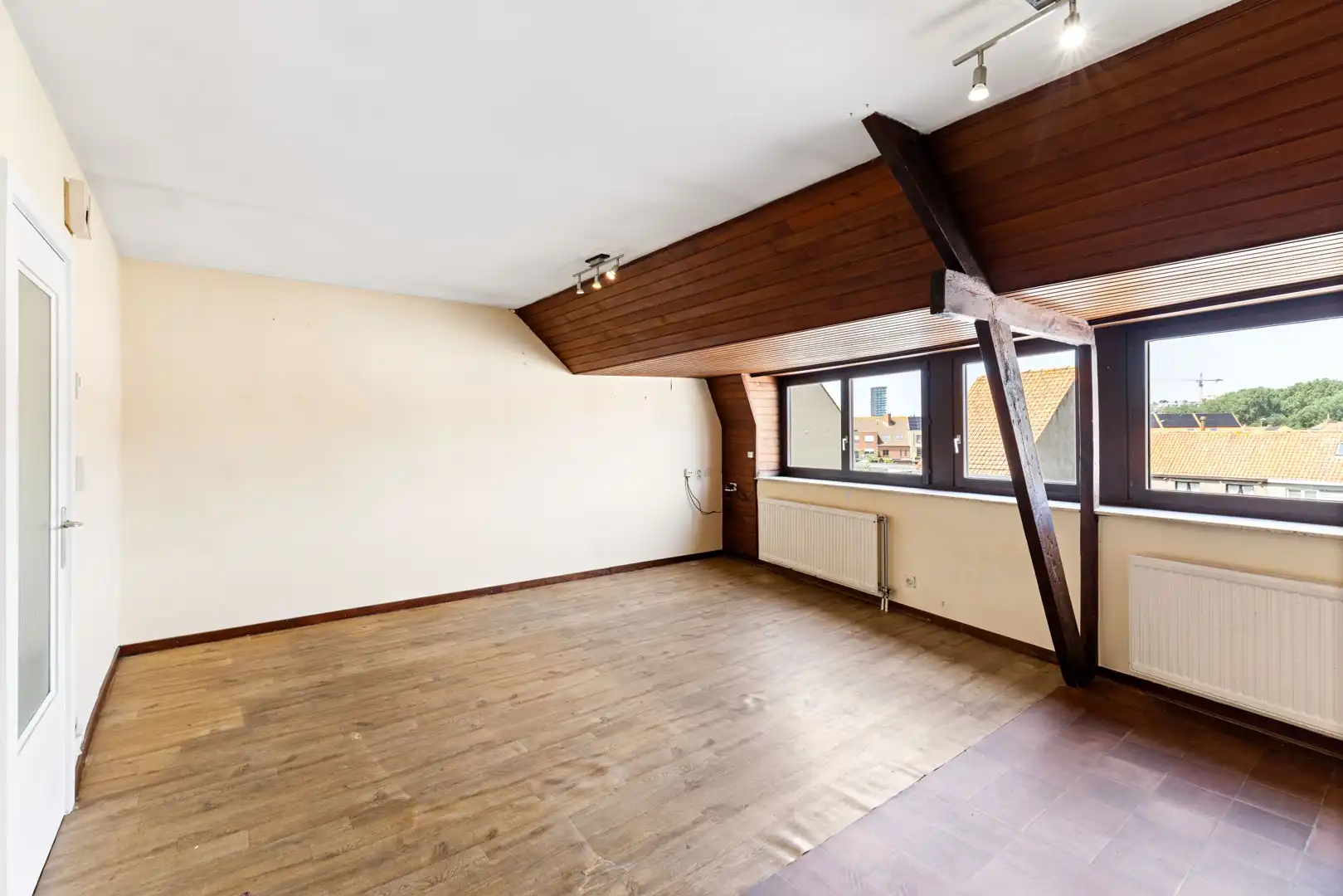 Opbrengsteigendom met 3 appartementen en 2 garages op toplocatie te Heist-aan-Zee foto 30