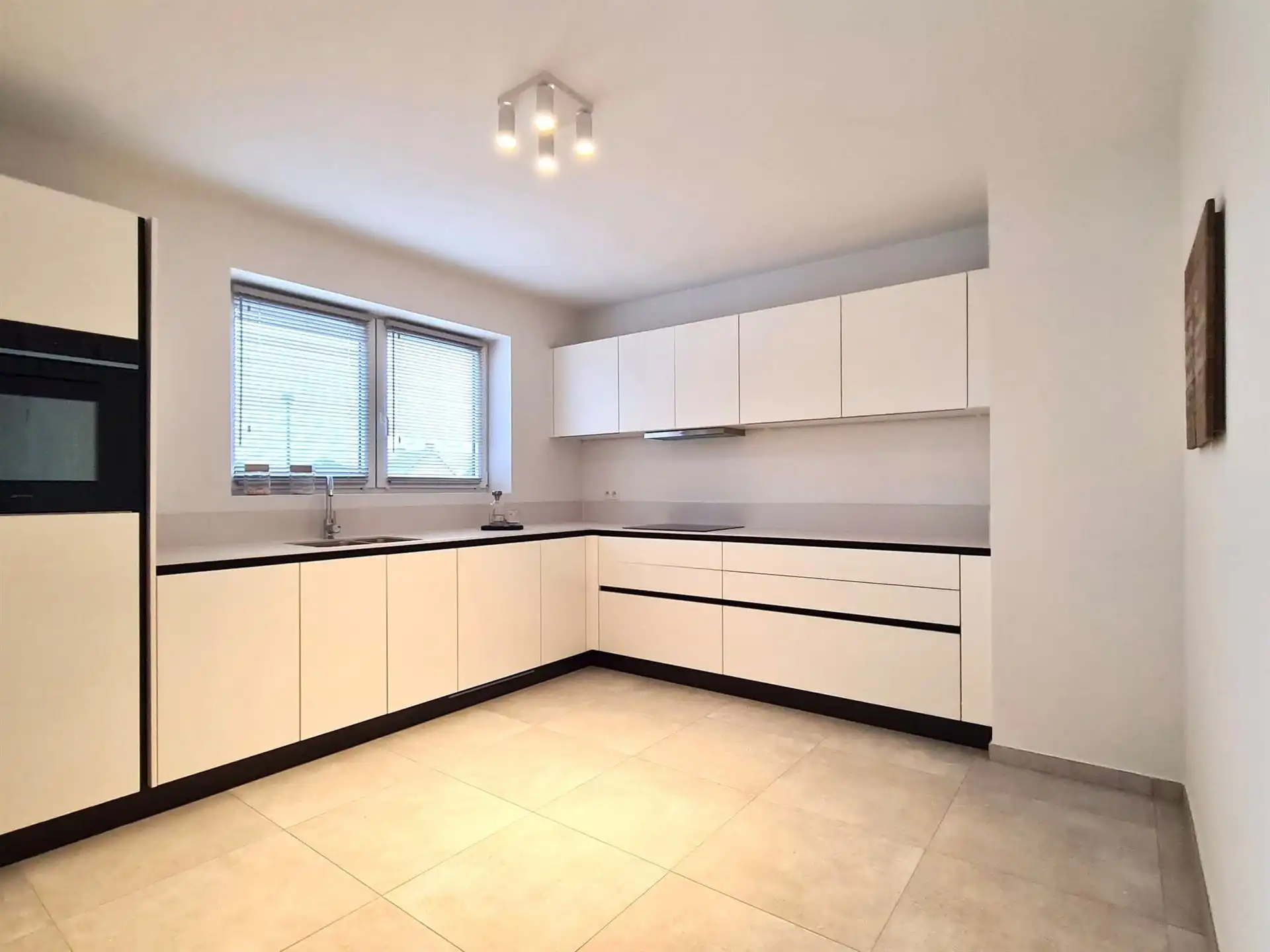 MOOI ENERGIEZUINIG NIEUWBOUWAPPARTEMENT met 3 SLK en TERRAS! foto 6