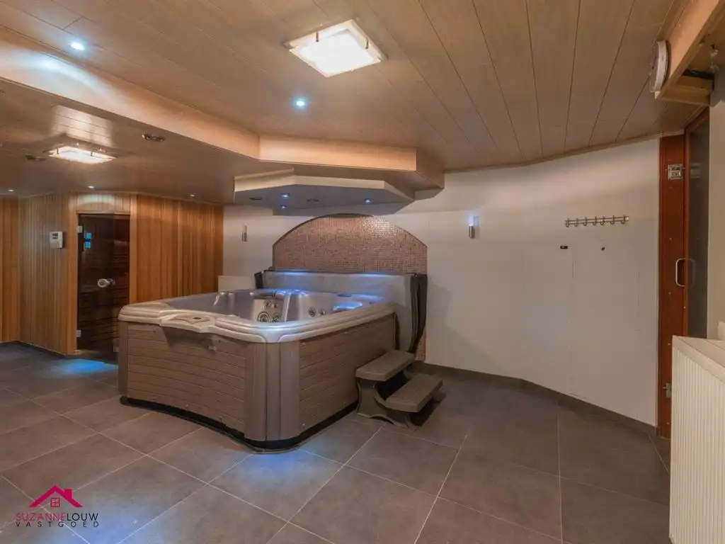 Riante vrijstaande woning met praktijkruimte foto 53