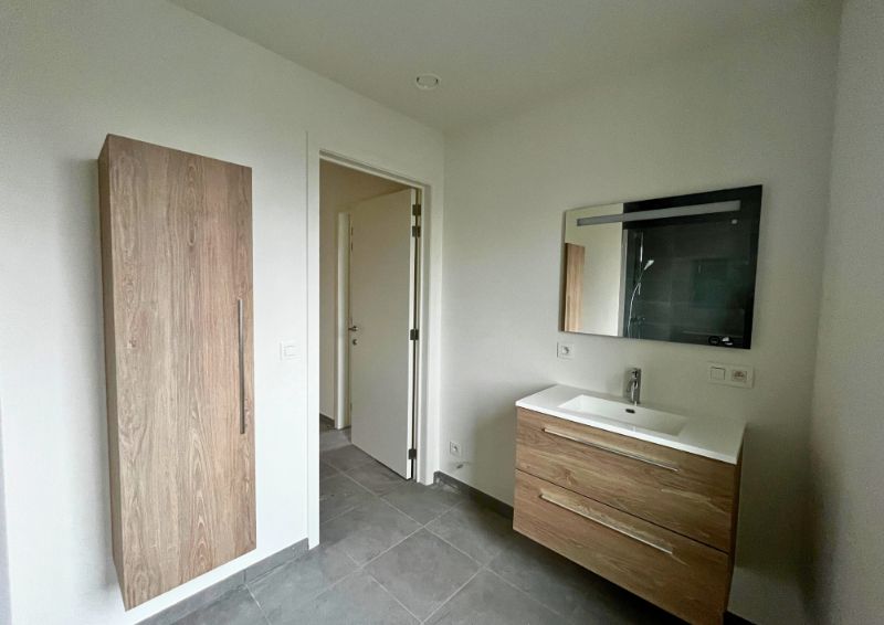 Nieuwbouwappartement met 2 slaapkamers, terras en autostaanplaats foto 9