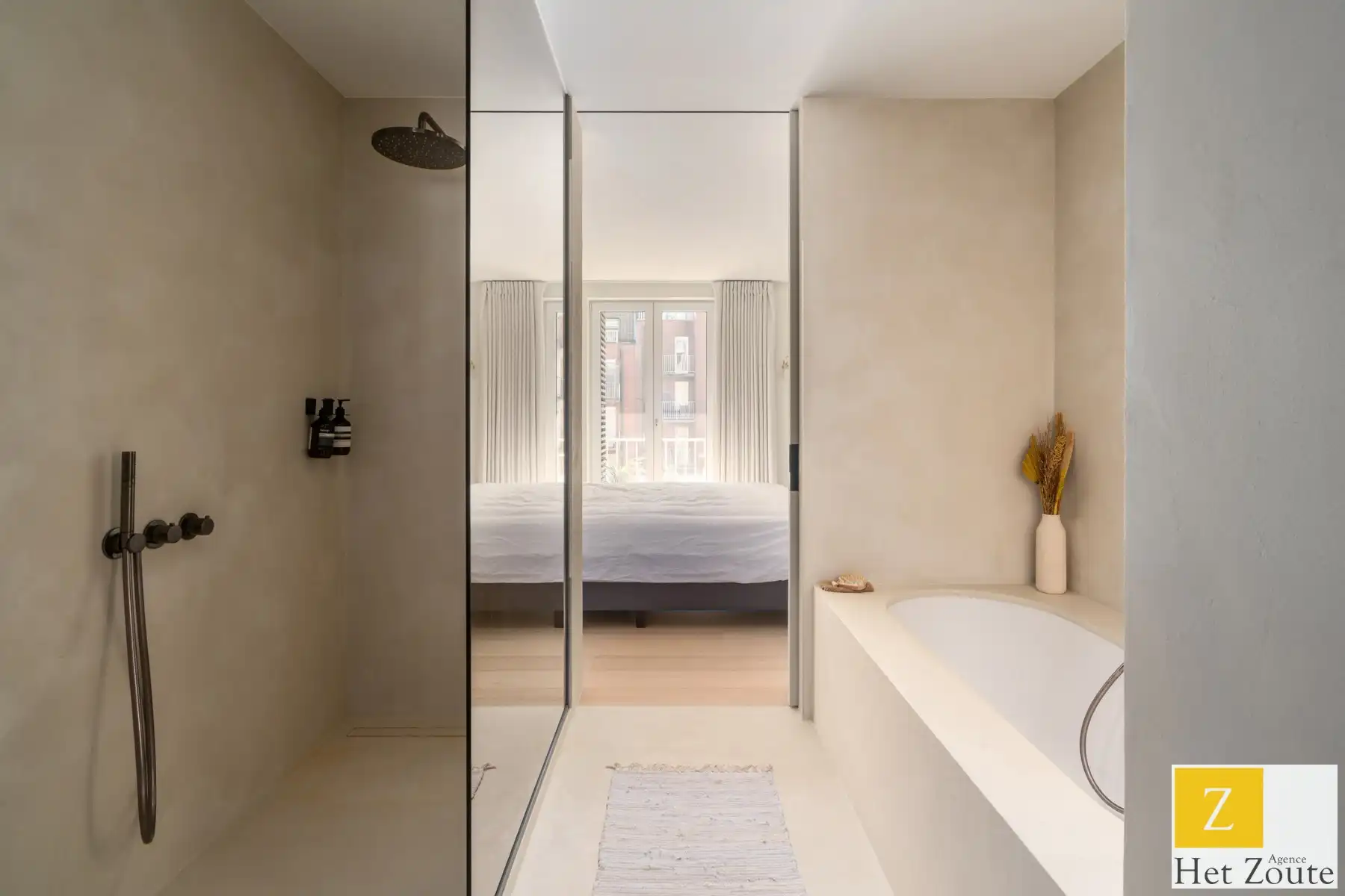 Elegantie, exclusieve luxe en frontaal zeezicht in Het Zoute foto 15