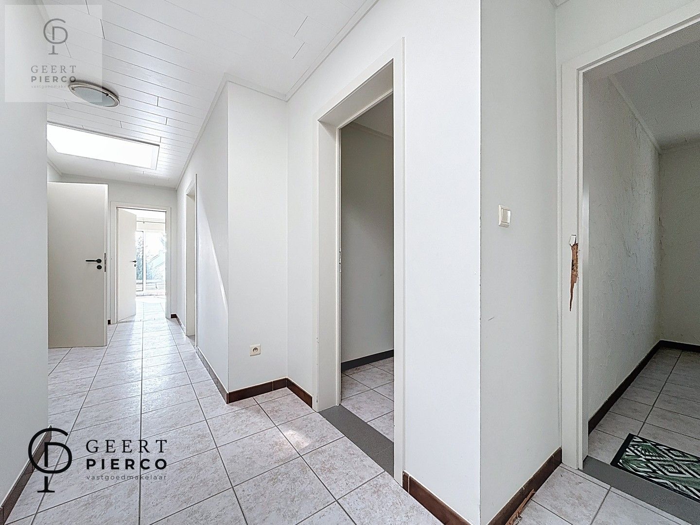Ruim appartement te Landen foto 2