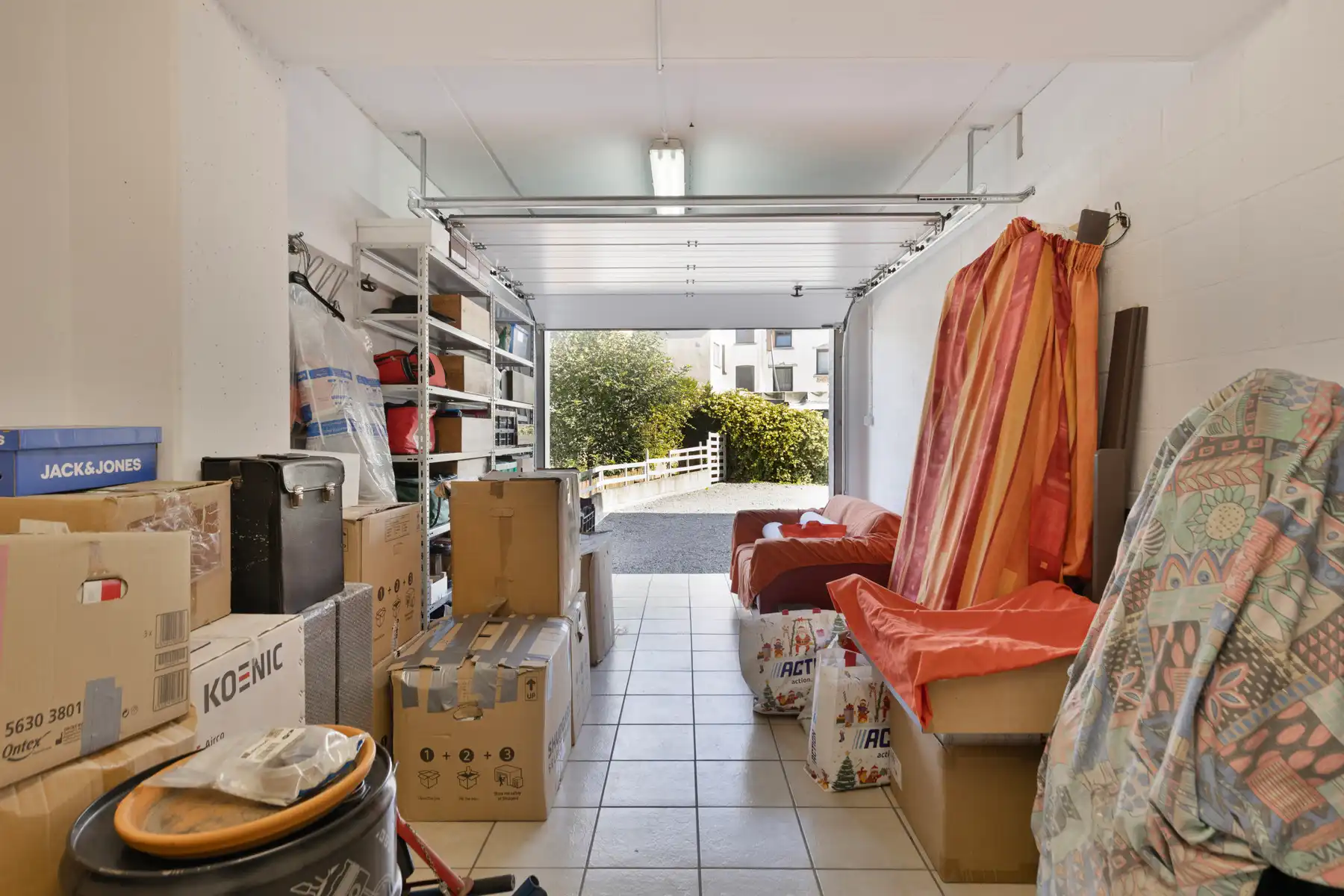 2-slaapkamerappartement met garage op centrale ligging foto 19