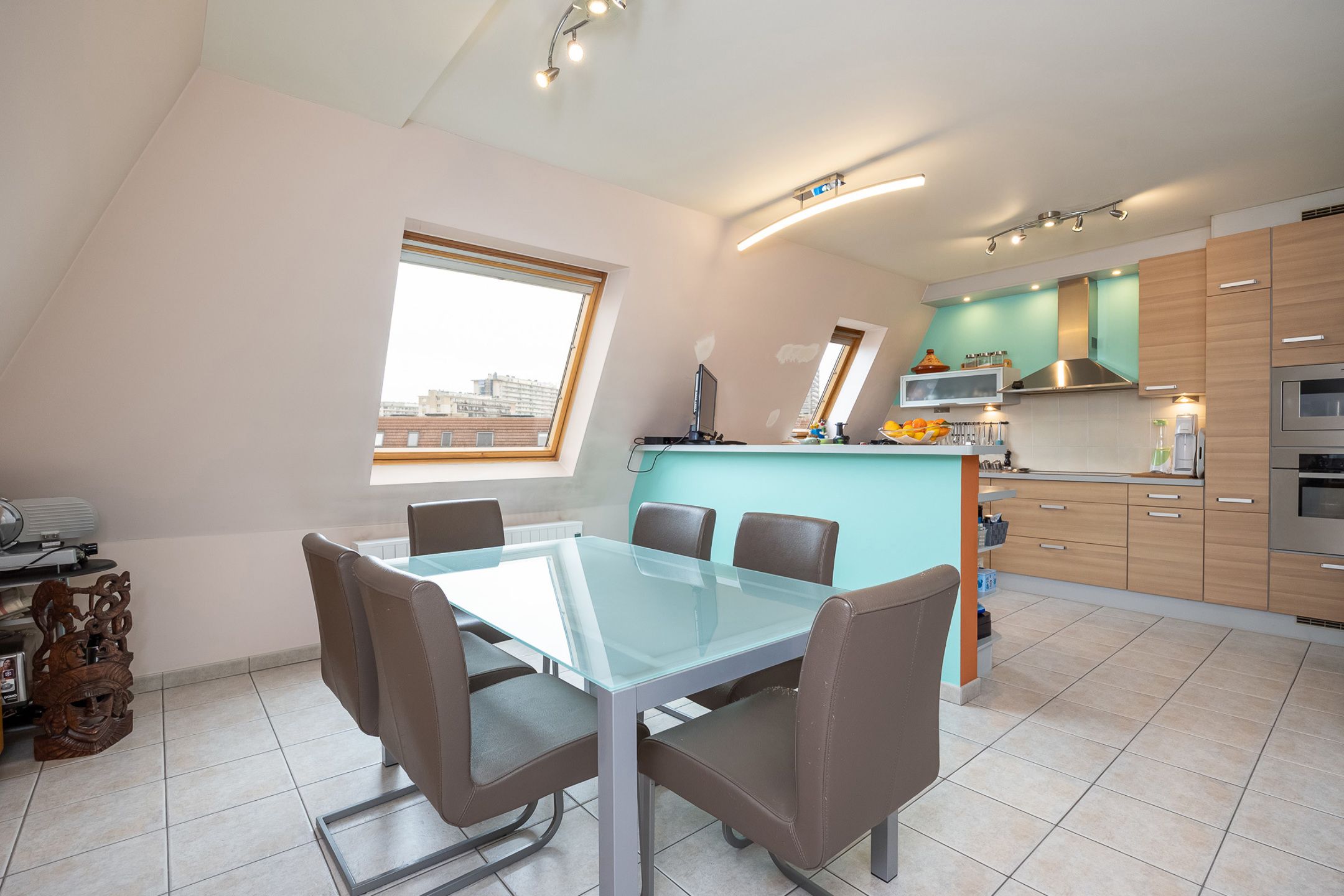 Instapklare penthouse met 3 slaapkamers en zonrijk terras foto 9