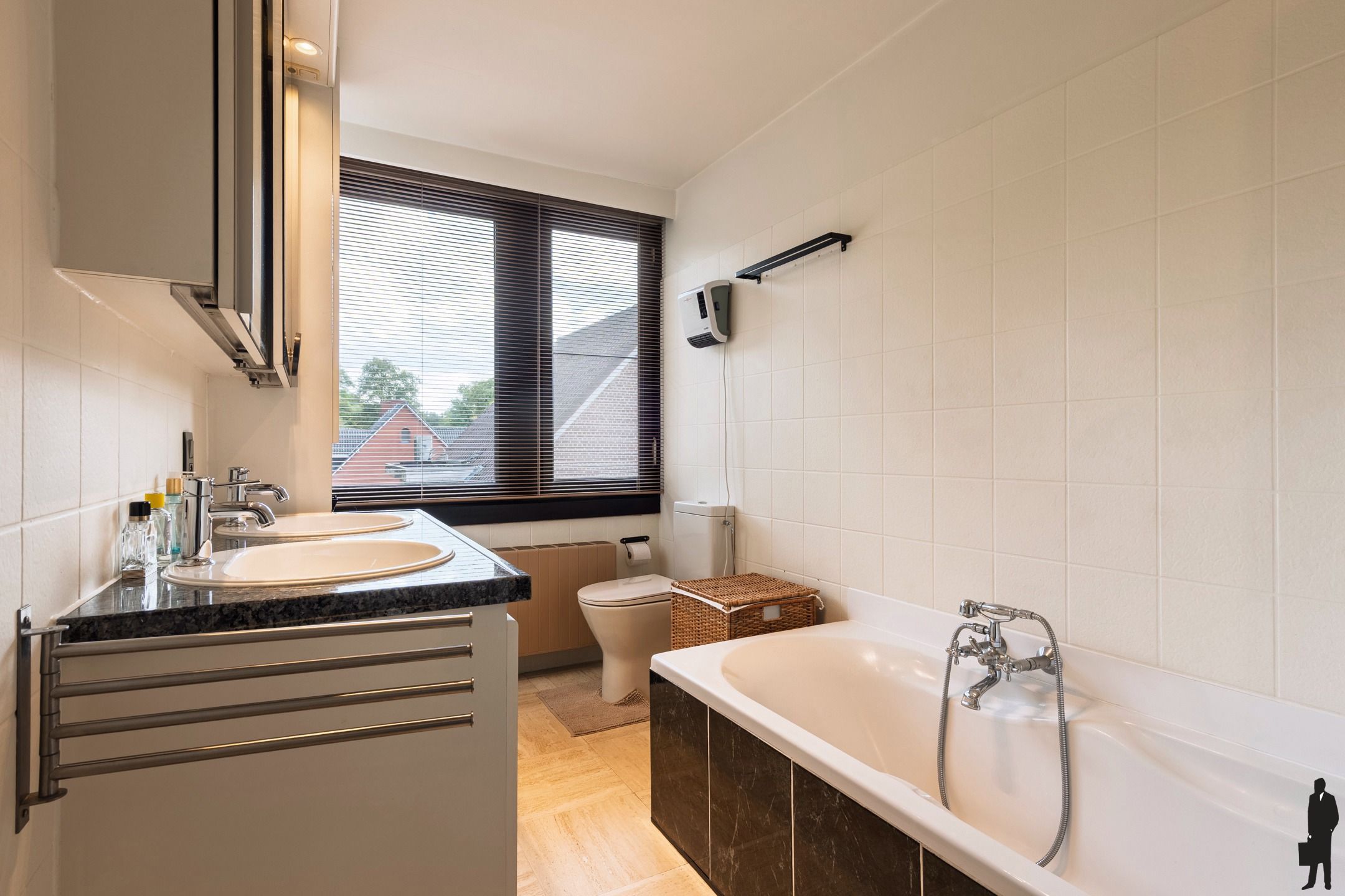 Instapklaar duplexappartement in centrum ‘s Gravenwezel foto 22