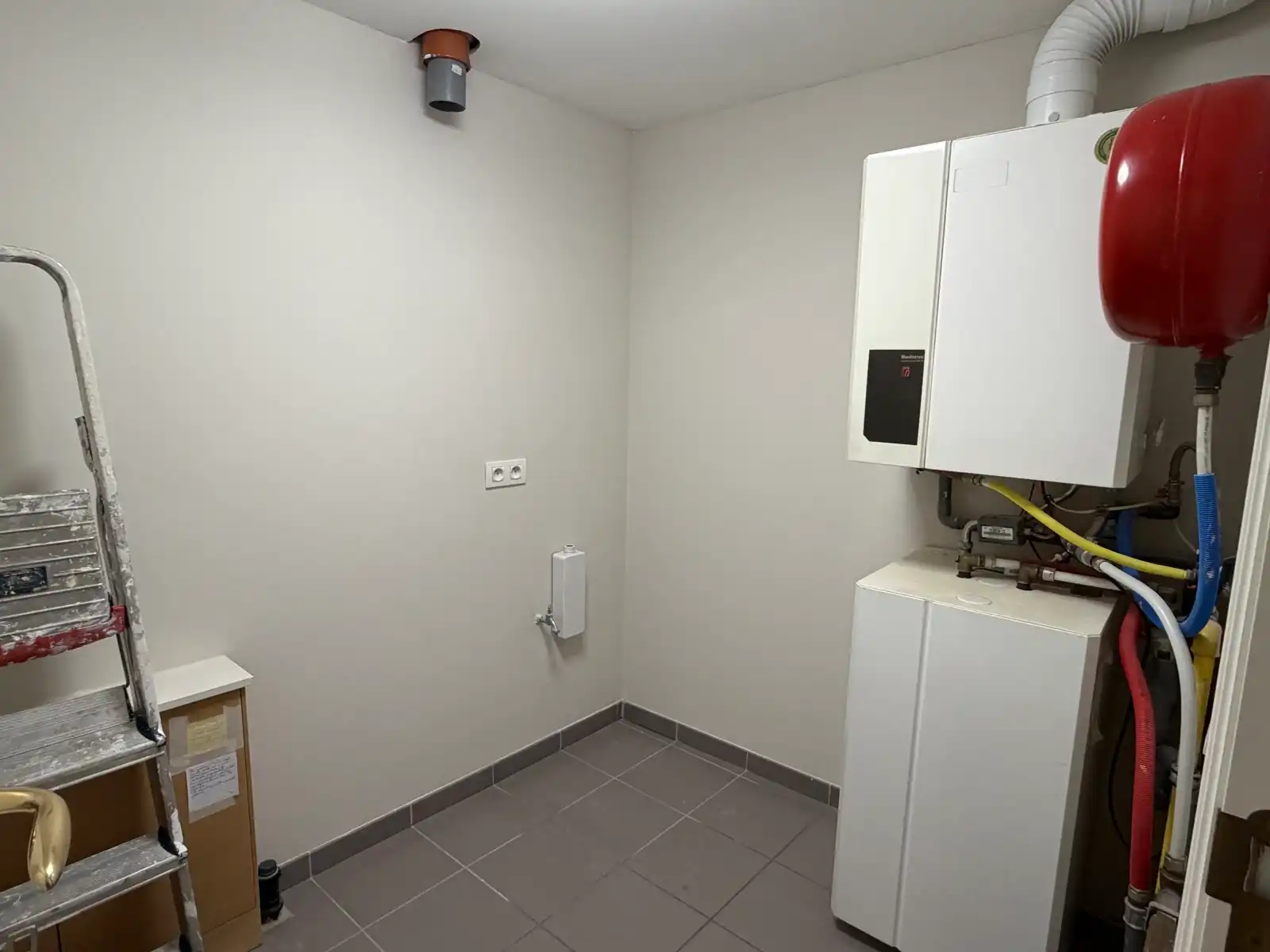 Appartement te huur foto 9