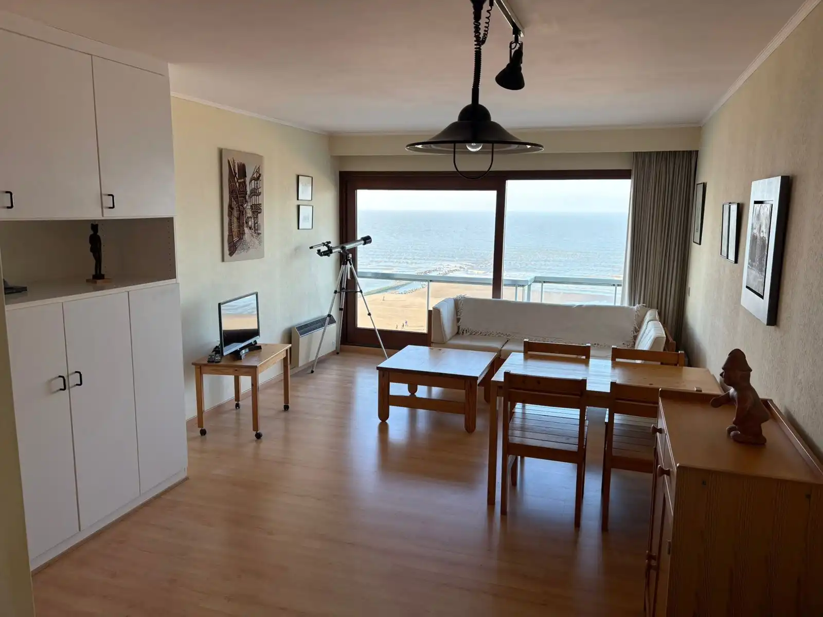 Ruime studio met zeezicht foto 4