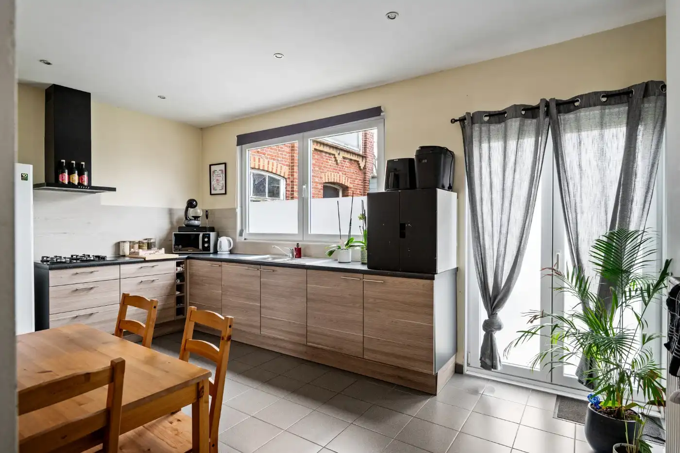 Ruime, instapklare woning met 3 slpk. - momenteel ingericht als 2 aparte woonunits foto 7