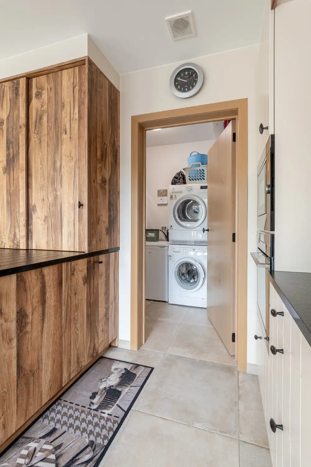 Verrassend ruime woning met 4 slaapkamers foto 9