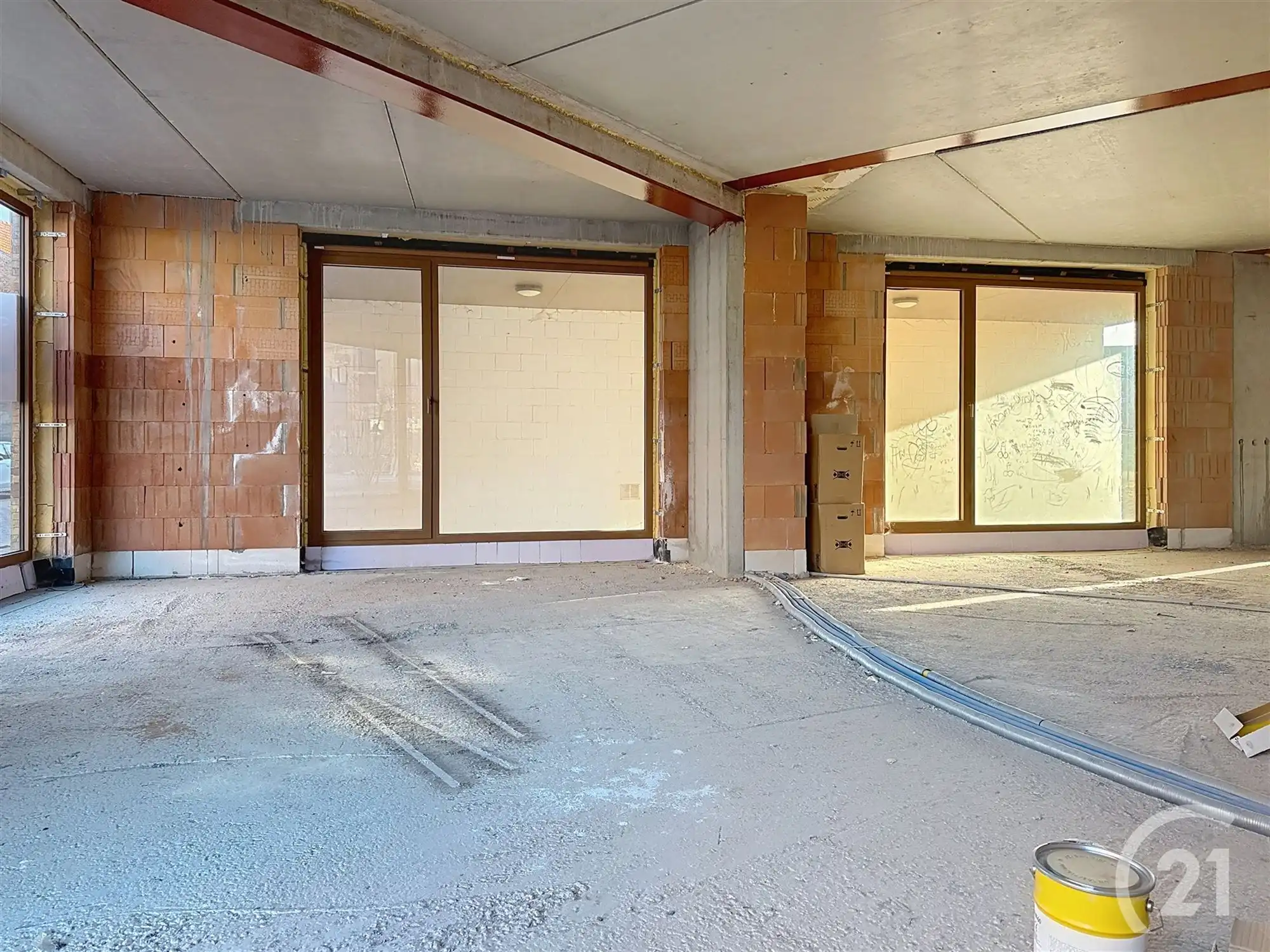 Nieuwbouw handelspand met parkings in Baal/Tremelo te koop! foto 9