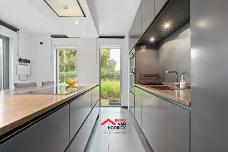 Totaal vernieuwde instapklare woning OB - Lokeren Heieinde. foto 7