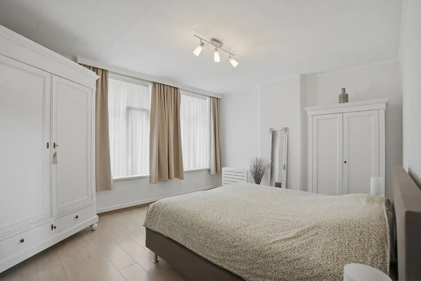 Gezellige woning met 3 slaapkamers te Bredene foto 10
