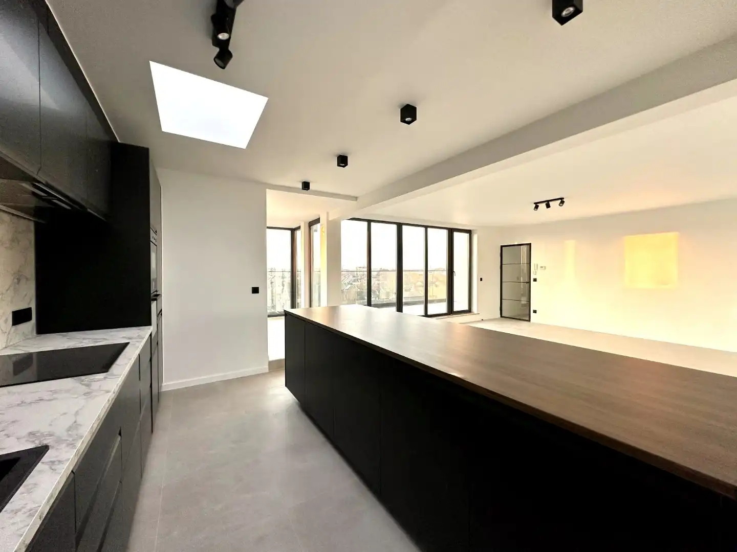 Gerenoveerde penthouse te Sint-Kruis foto 5