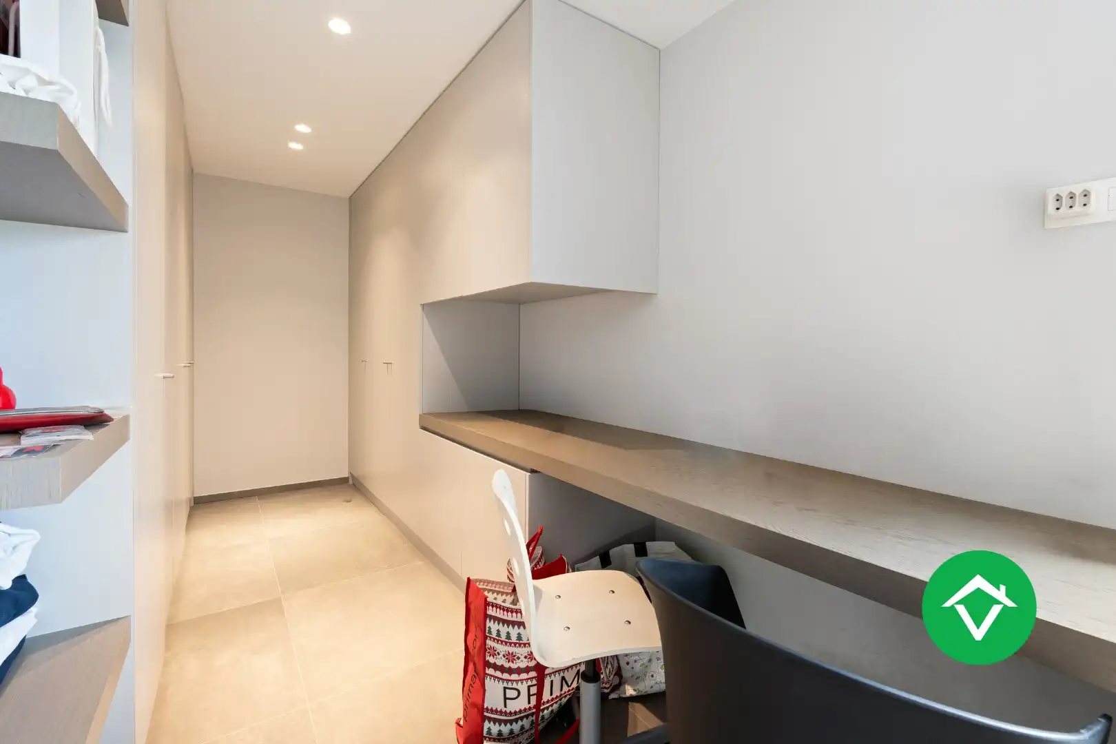 Instapklare woning met 4 slaapkamers en garage te Torhout  foto 26