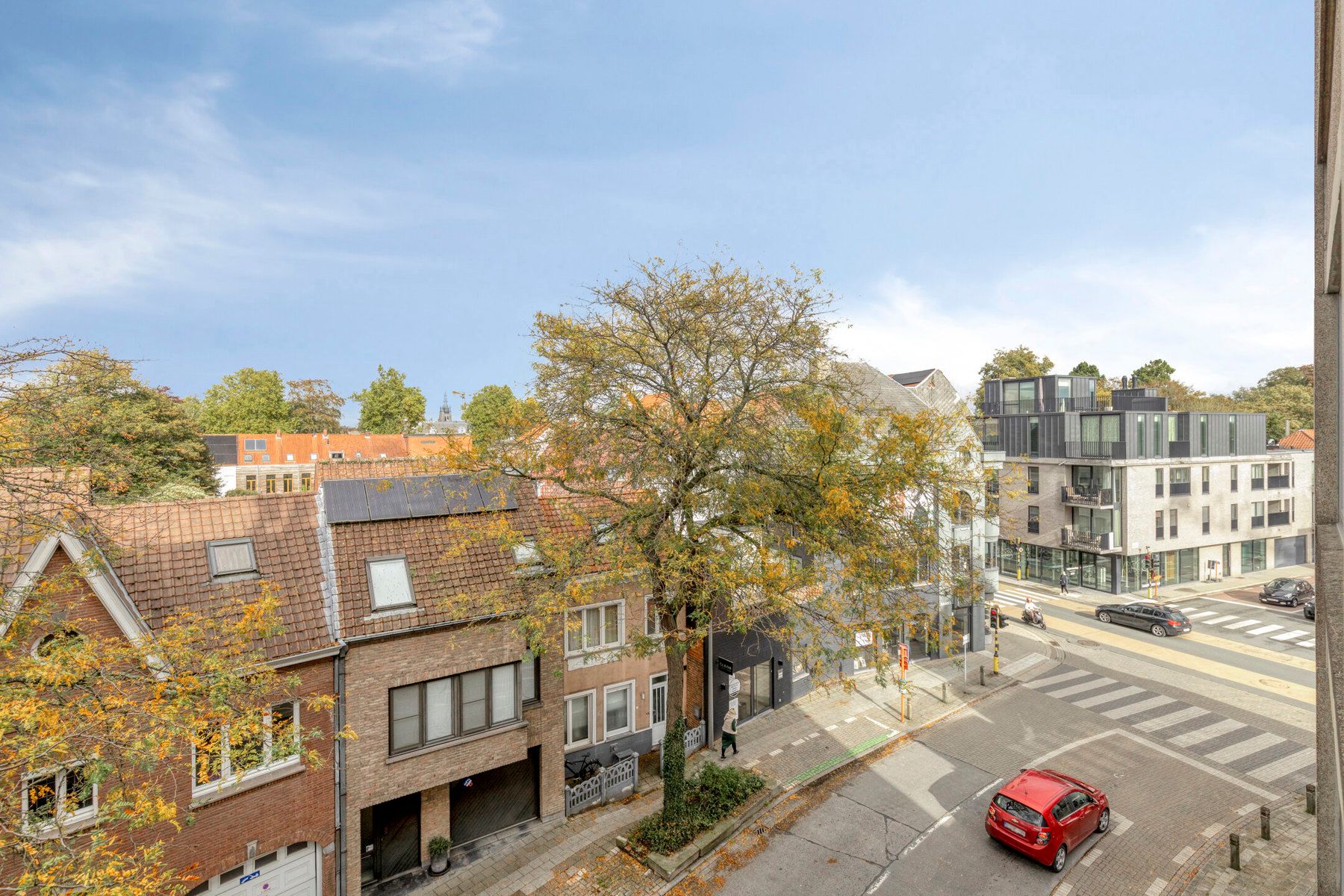 Ruim instapklaar appartement met 3 slaapkamers! foto 21