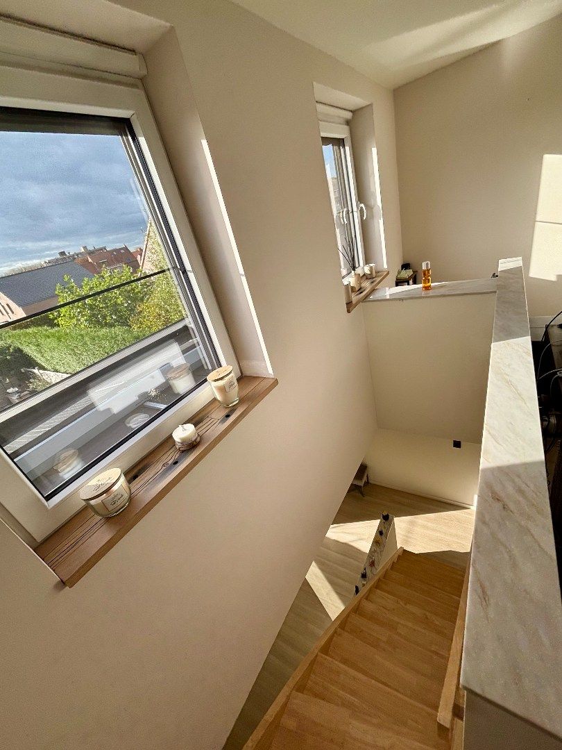 Centrum Ieper – Recente instapklare gezinswoning met energieprestatie label A foto 12